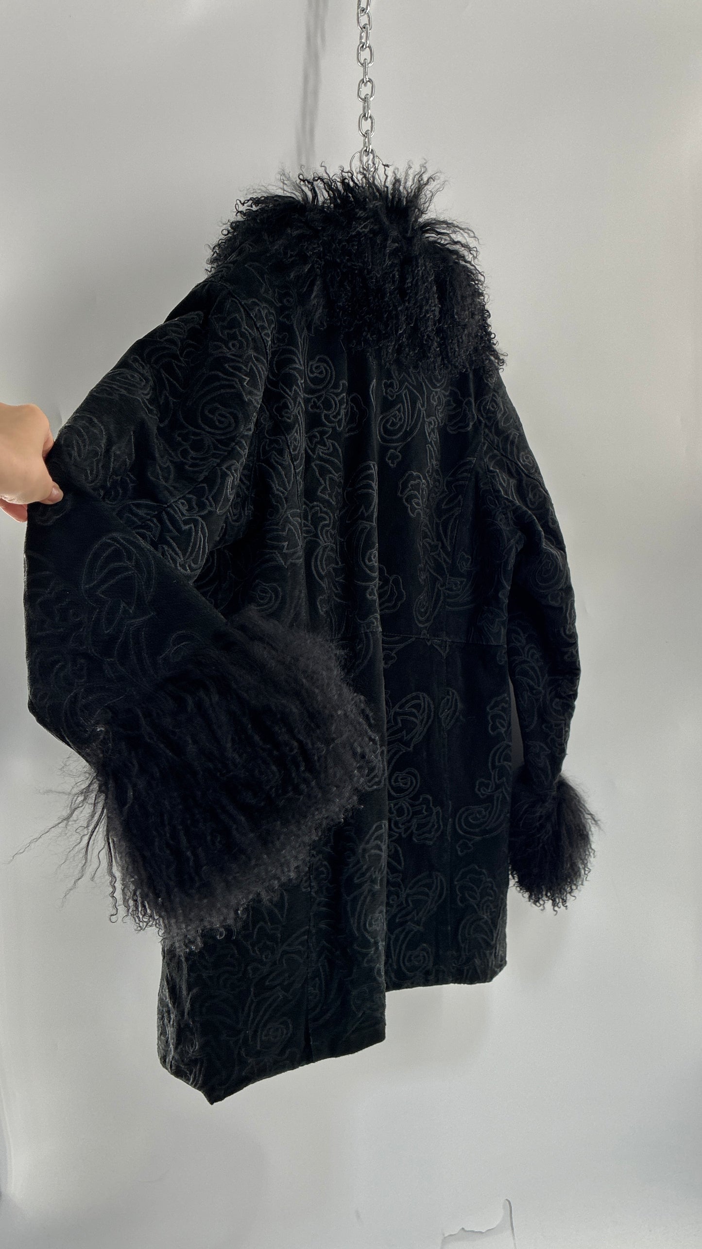 Vintage PHASE TWO Embroidered Black Genuine Suede Leather Coat with Mongolian Fur Collar and Cuffs (XXL)
