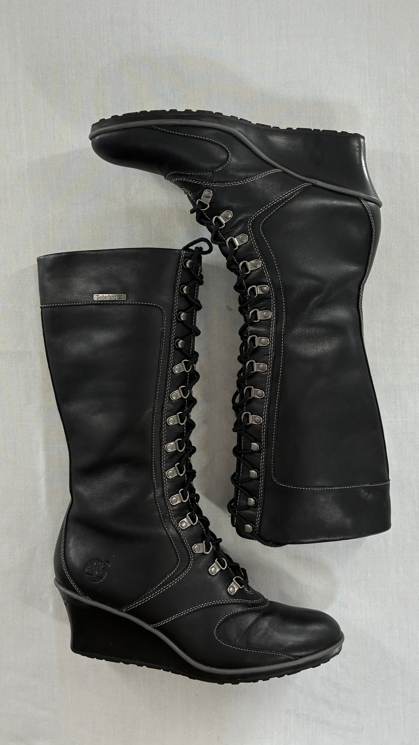 Vintage TIMBERLAND Black Genuine Leather Wedge Boots (10)
