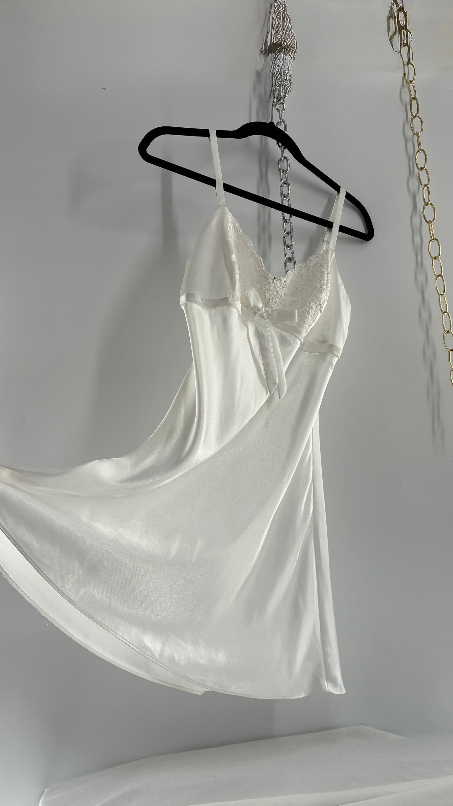 Vintage JONES NEW YORK White Slip Mini Dress (Small)