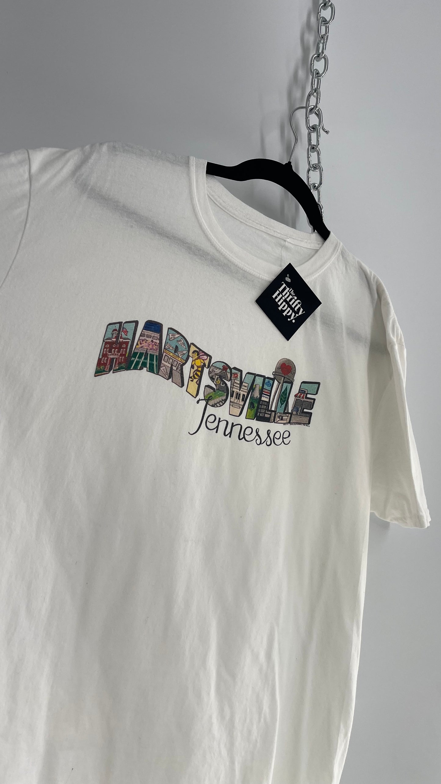 Vintage Hartsville Tennessee Novelty T Shirt (Large)