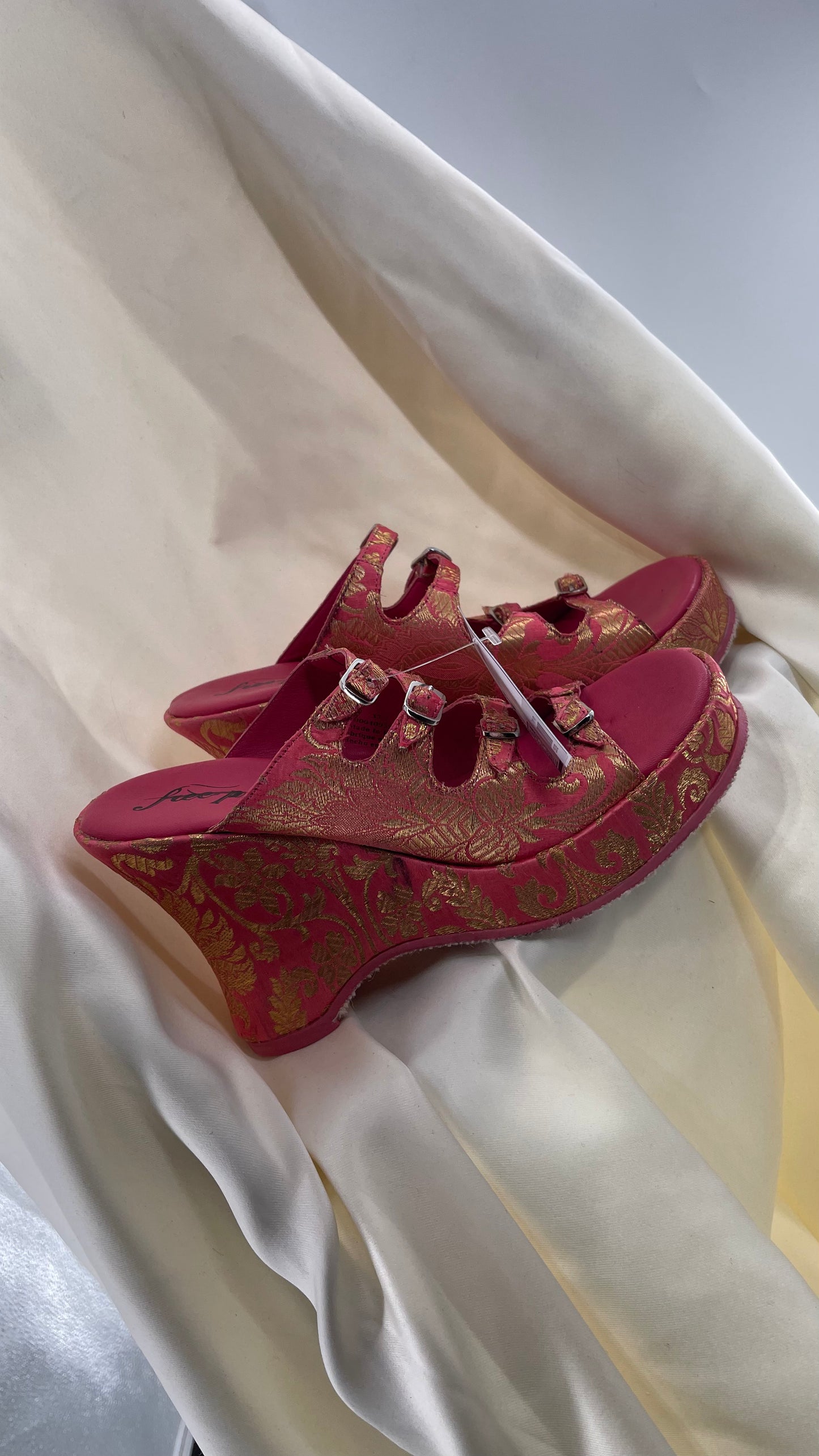 Free People Hot Pink Hoffman Buckle Front Wedge Heels with Satin Gold Paisley/Brocade Pattern (37)