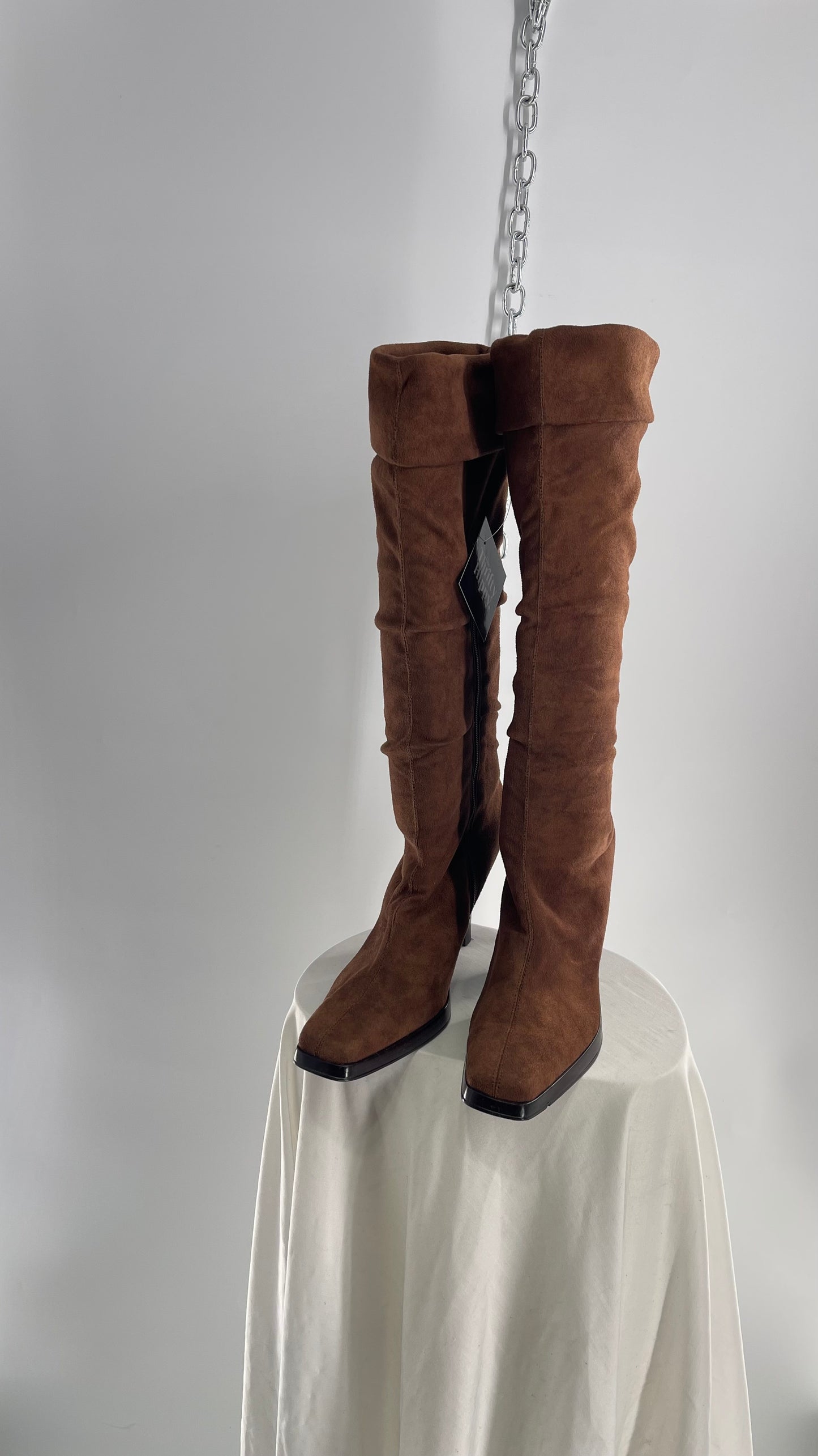 Vintage DIBA Round Toe Knee High Boots (10)