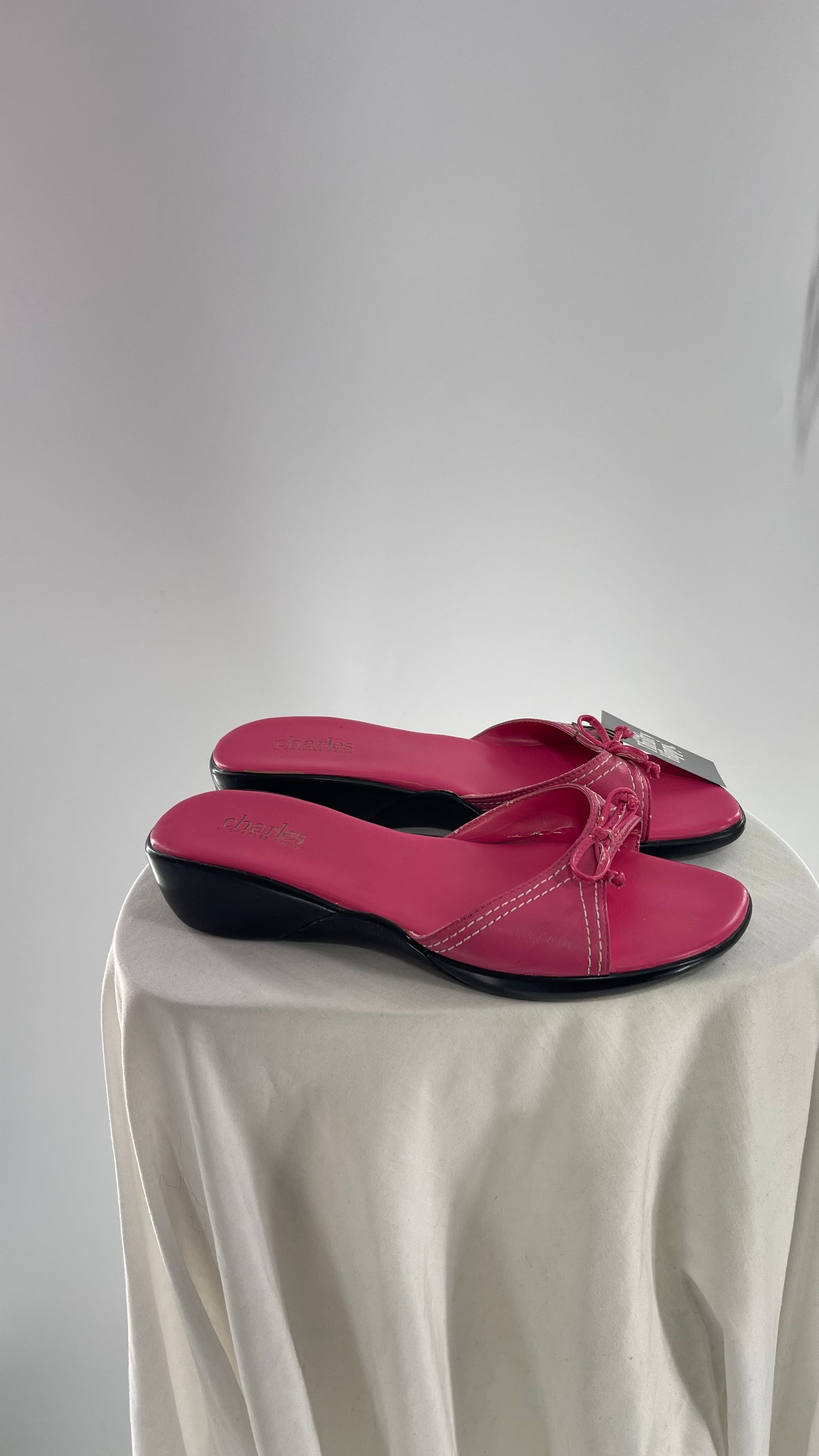 Vintage 90s Hot Pink Slip On Sandals with Heel (7)