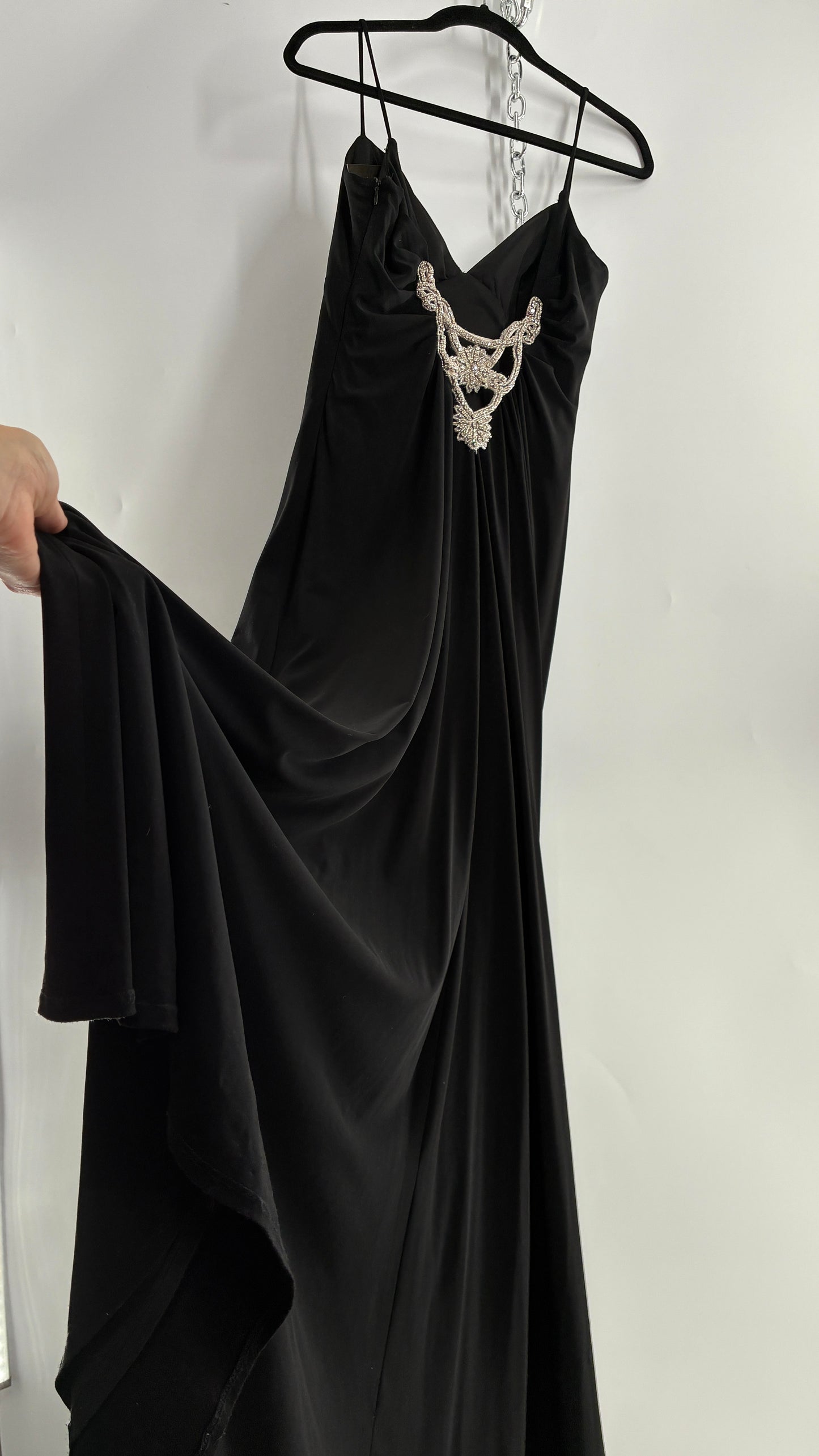 Vintage JS COLLECTION Black Full Length Gown with Jeweled Appliqué and Pleated Back (12)