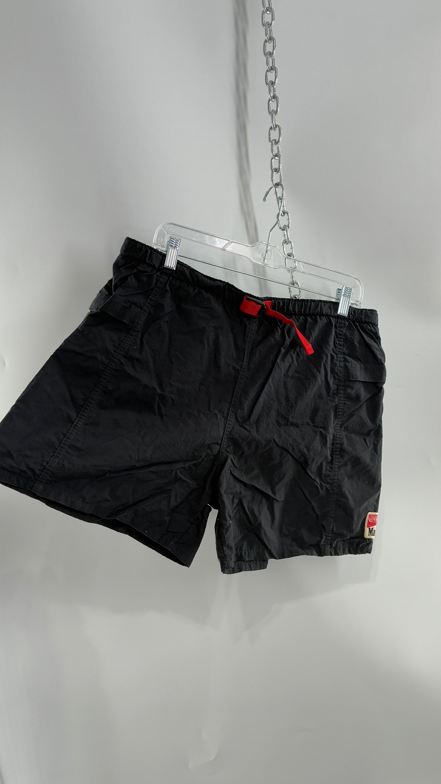 Vintage MARLBORO Men’s Shorts with Embroidered Badge Patch (Medium)