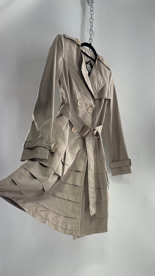 Vintage ESLA Beige Trench Coat with Ruffled Hem (Small)