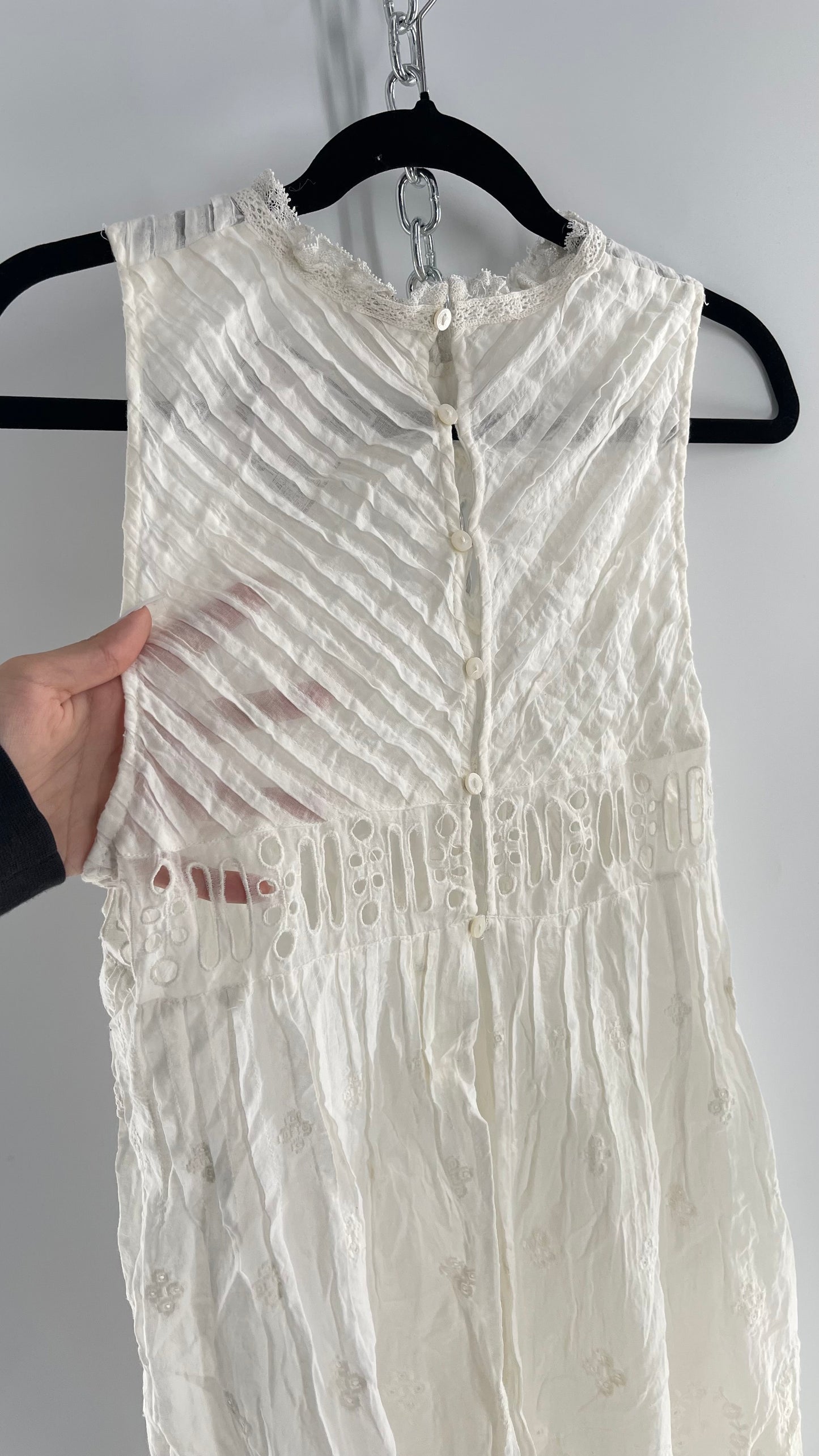 Free People White Cotton Eyelet Embroidered Lace Tank with Pleating, Buttoned and Slit Back (Small)