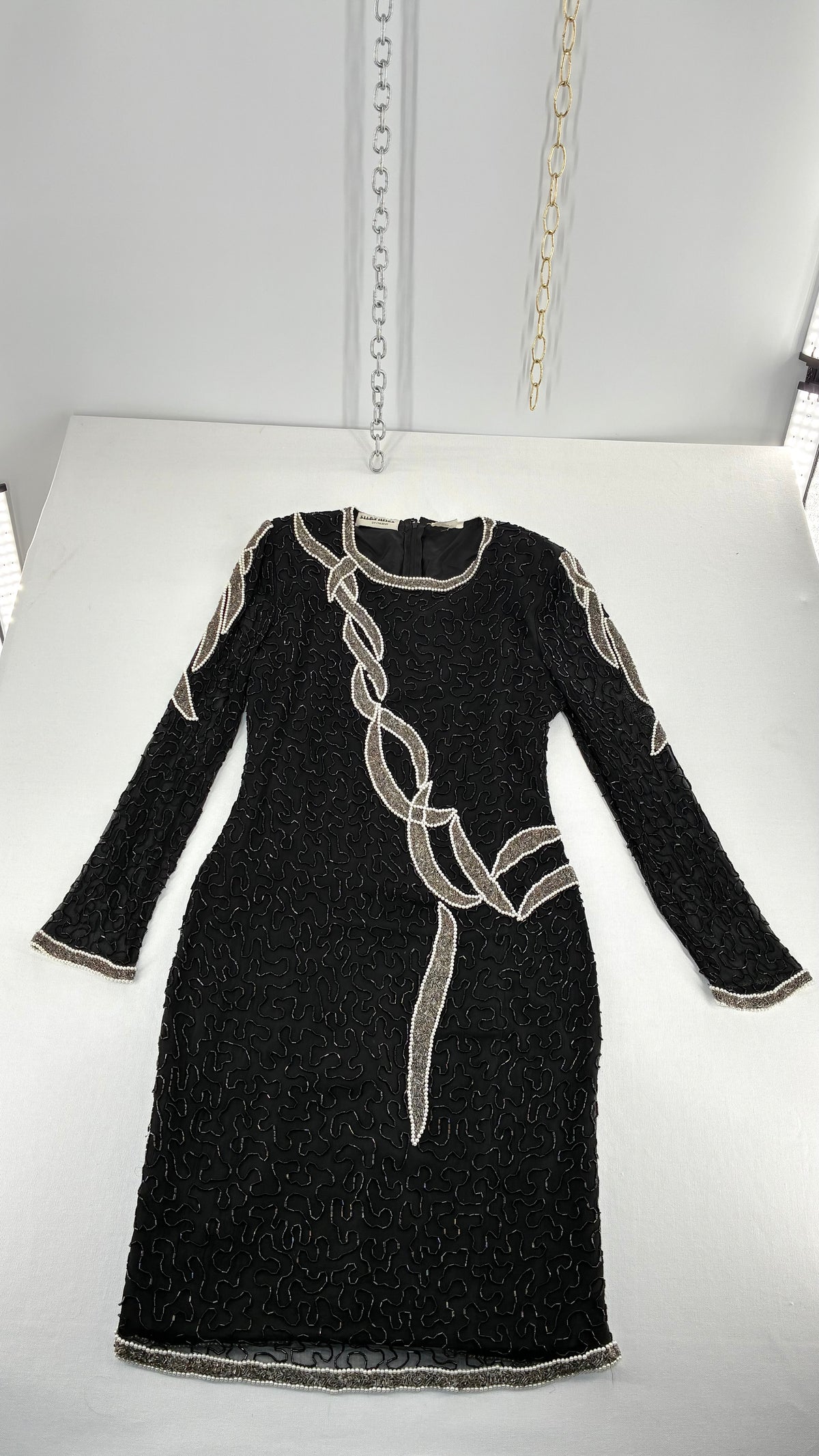 Vintage SILKY NITES BY CHERISH 100% Natural Silk Beaded Black Dress with Contrasting White Design (Medium)