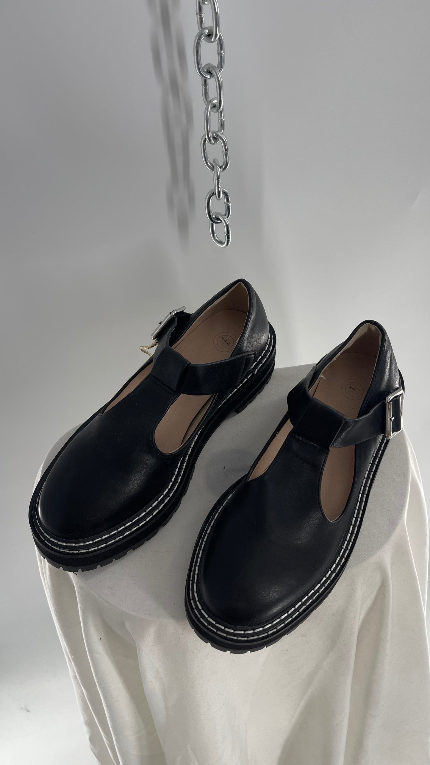 Urban Outfitters Black Leather Mary Janes (6)