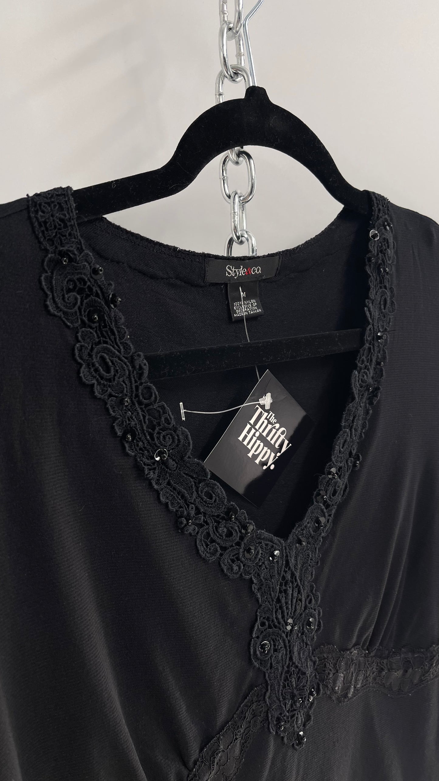 Vintage Style&Co 1990s Black Long Sleeve with Lace V Neck Details (Medium)