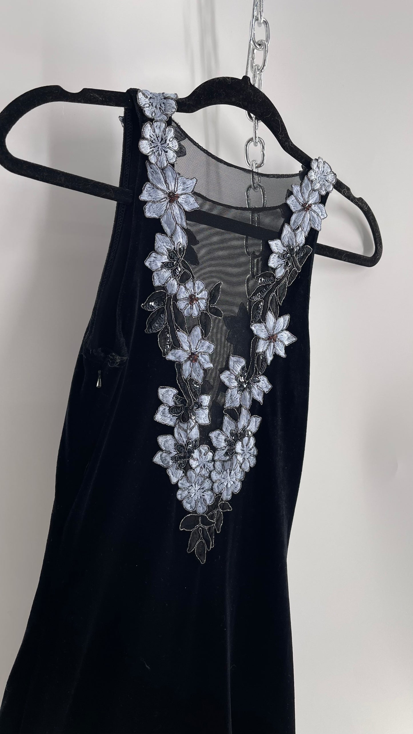 Vintage Jessica McClintock Black Velvet Fit And Flare Gown with Plunging Neckline Covered in Embroidered Beaded Pale Blue Flowers (2)