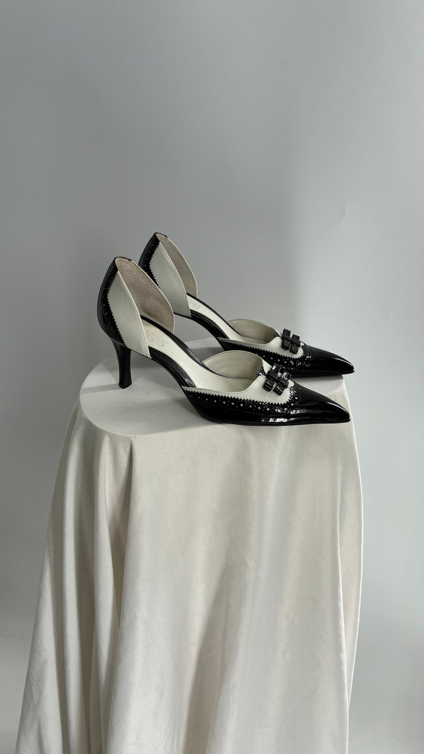 Vintage Franco Sarto Black and White Pointed Toe Tuxedo Heel (8)
