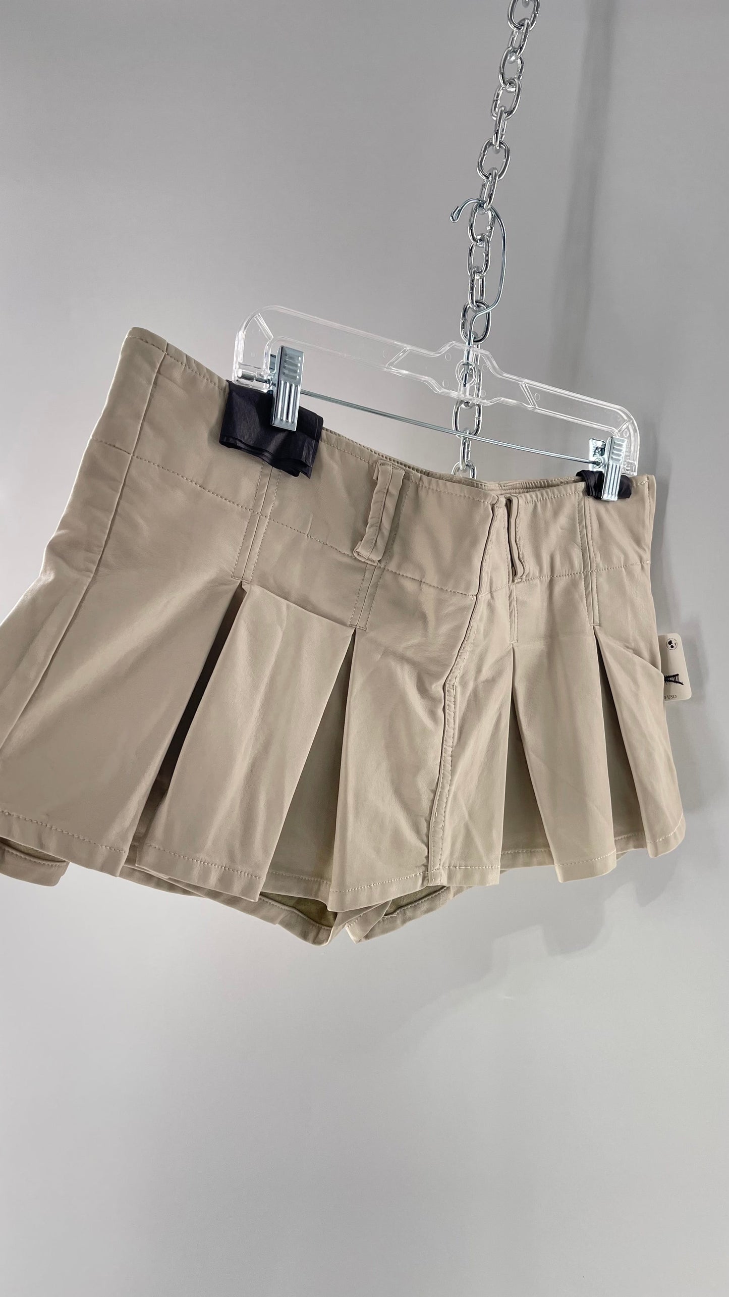 Free People Off White Pleated Vegan Leather Ultra Mini Skirt (12)