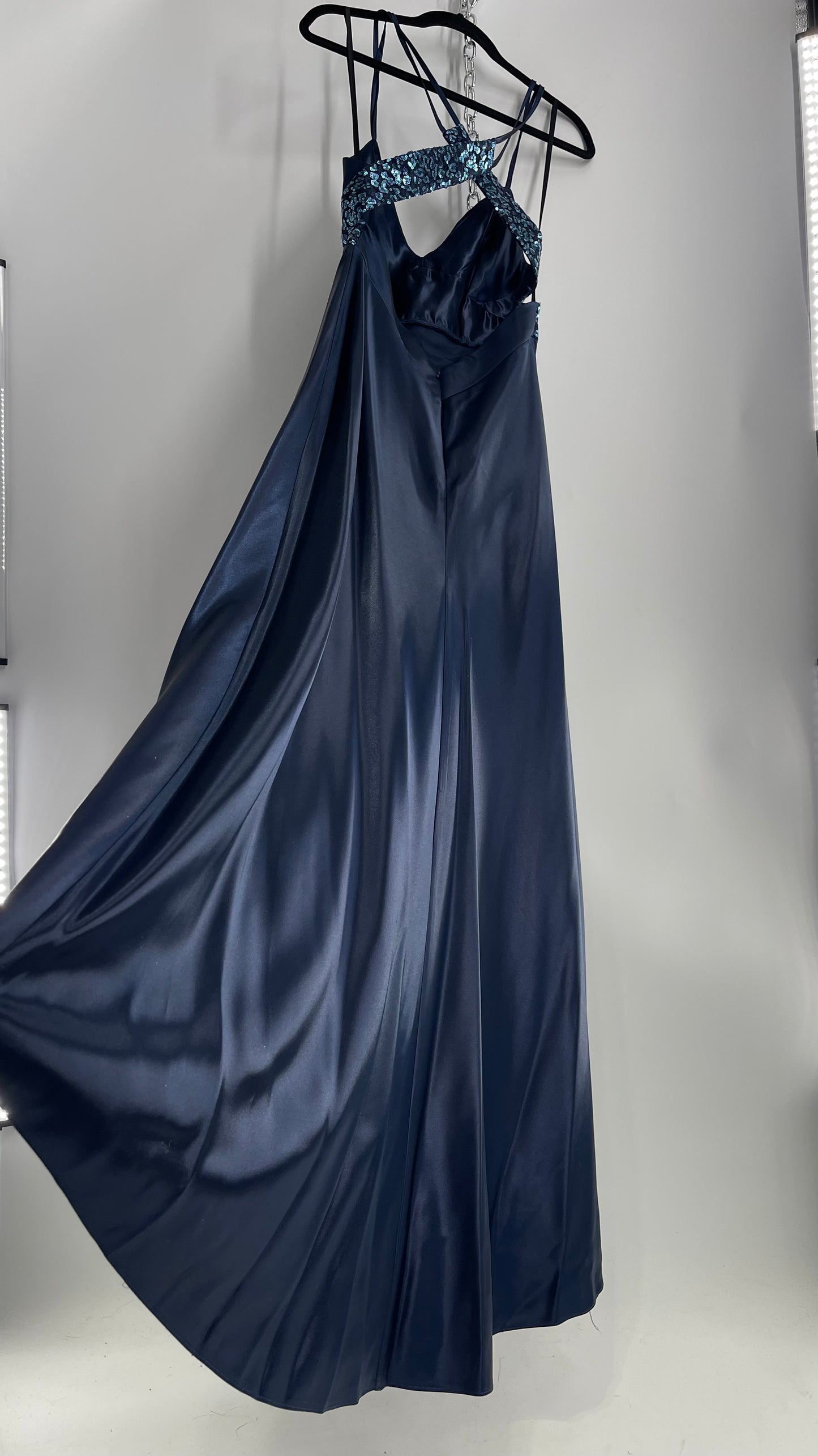 Vintage Gunne Sax Jessica McClintock Navy Blue Gown with Open Back and Sequin Details (9)