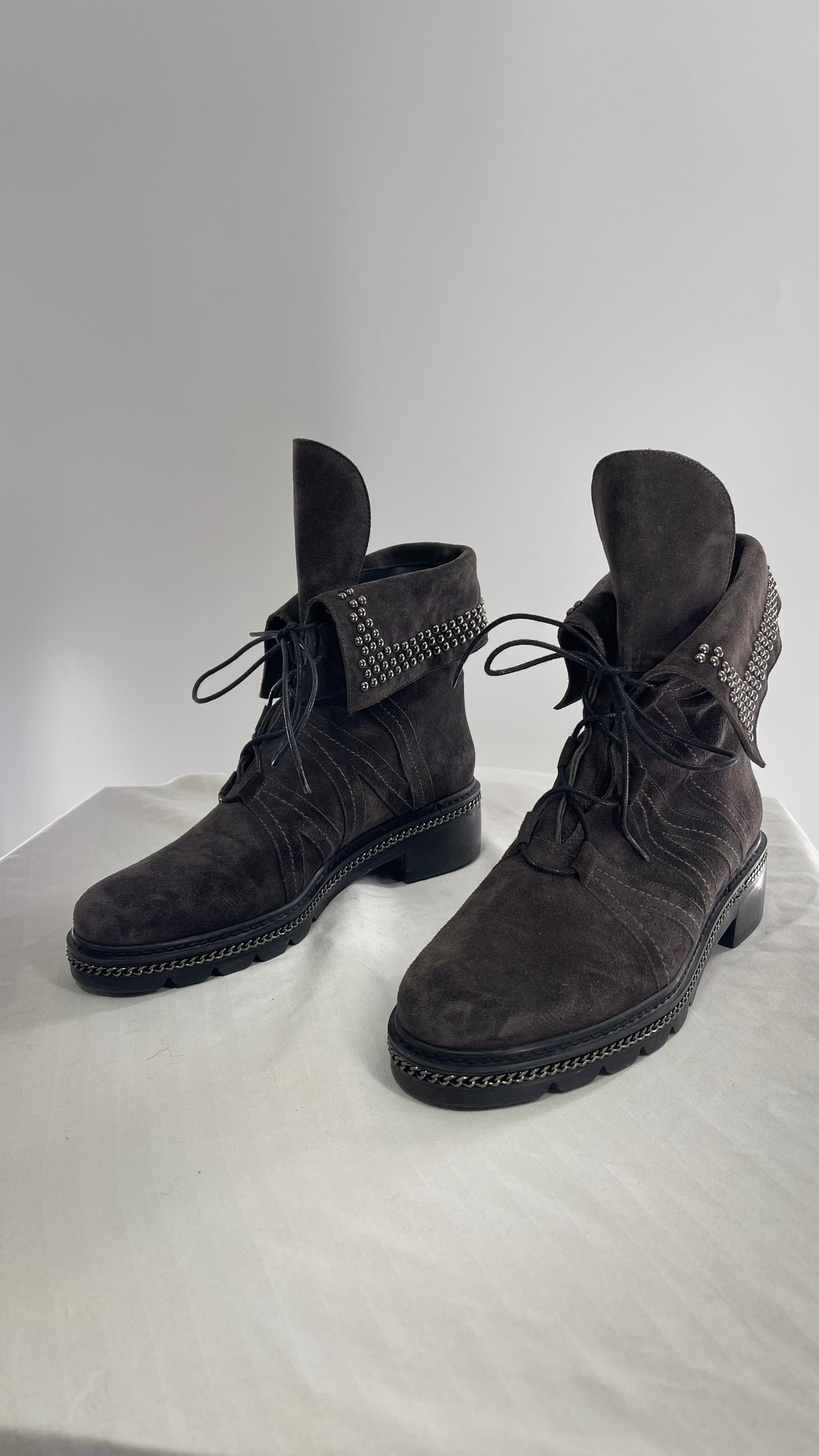 Stuart Weitzman Yadastud Grey Suede Leather Studded, Chainlink Boots (8)