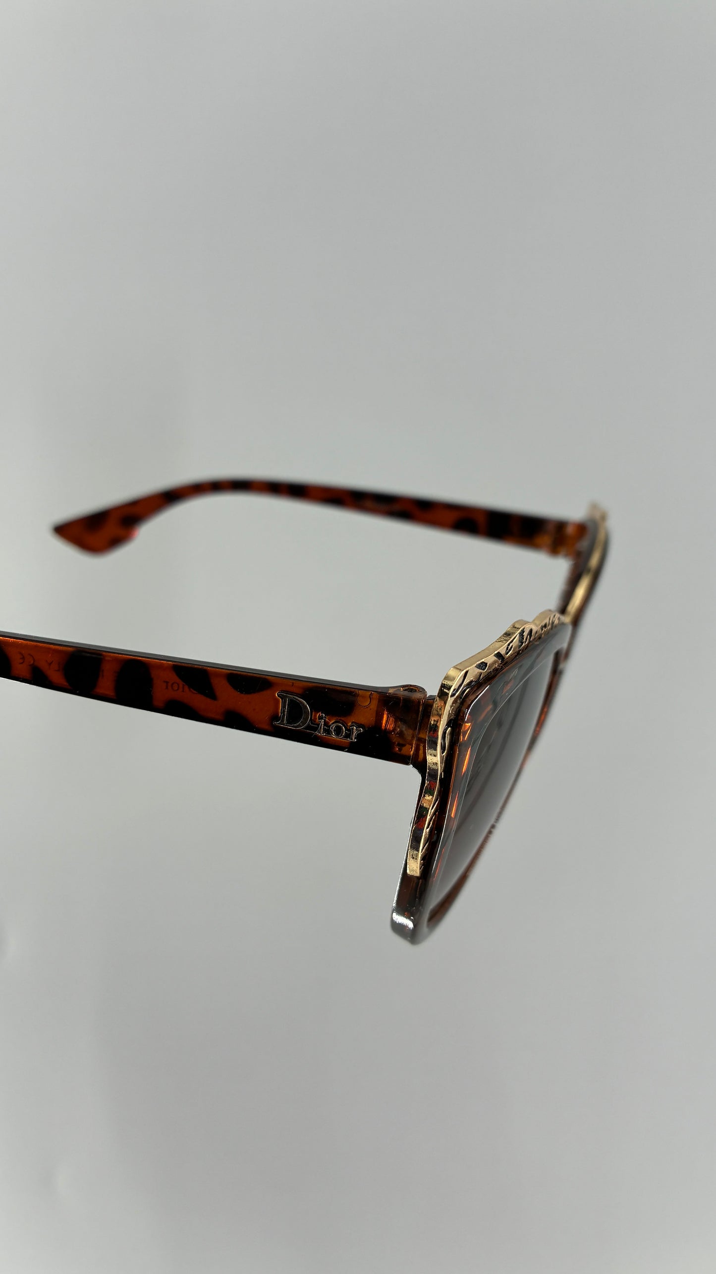 Vintage DIOR Tortoise Shell Sunglasses with Engraved Gold Detailing *Unauthenticated