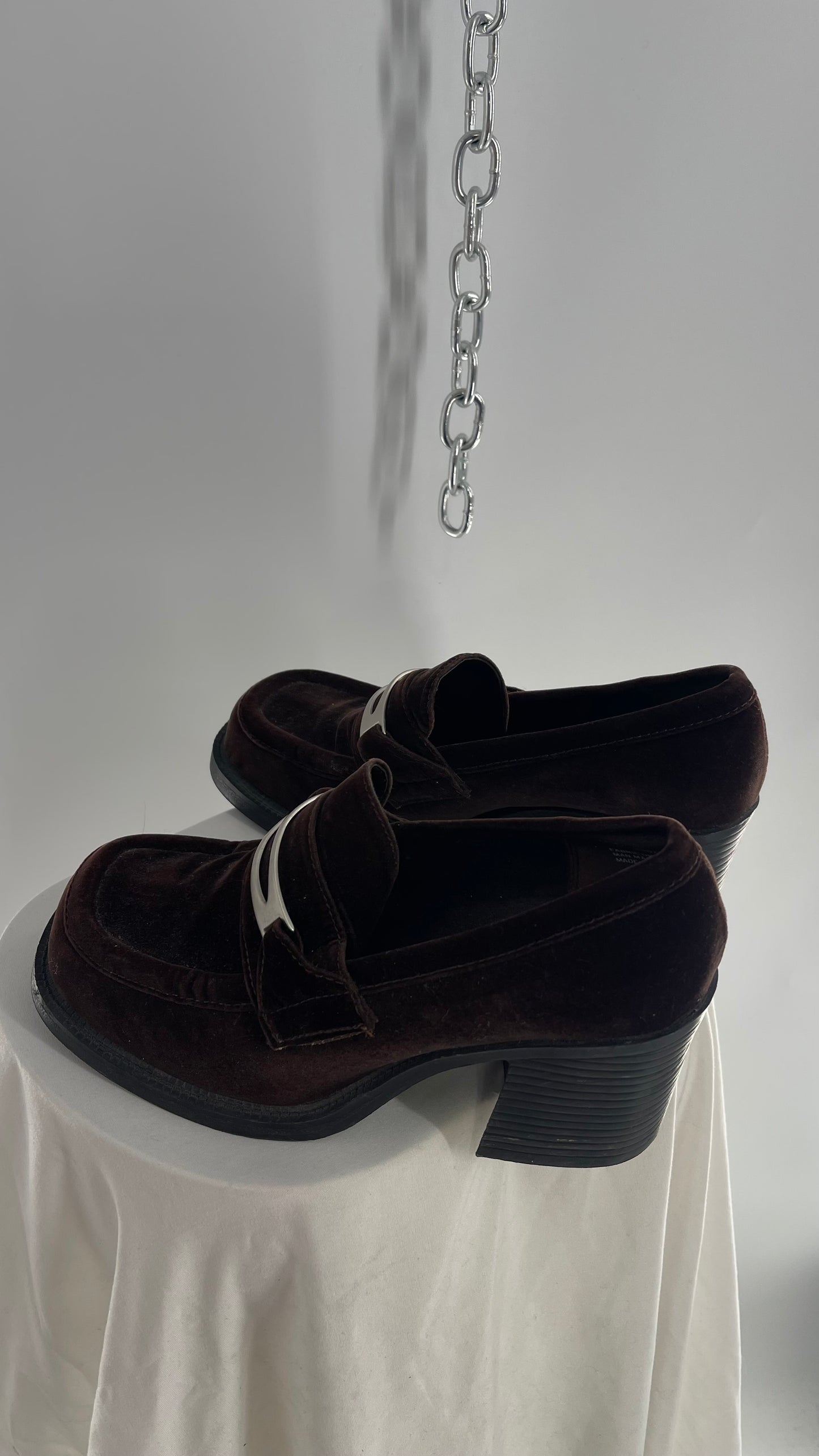 Vintage Modern Edge 1990s Dark Brown Velvet Loafer with Chunky Block Heel (8)