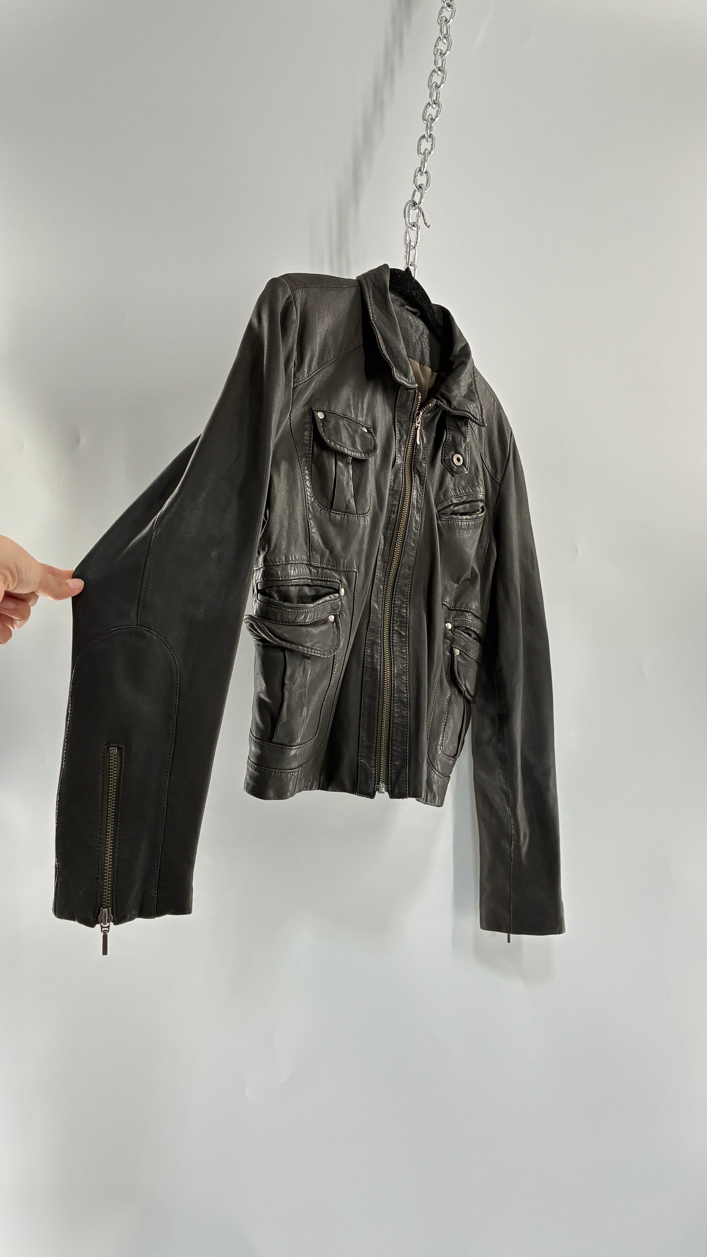 Vintage IDENTIFY Soft Genuine Leather Jacket with High Neck and Multi Pocket Details (Medium)