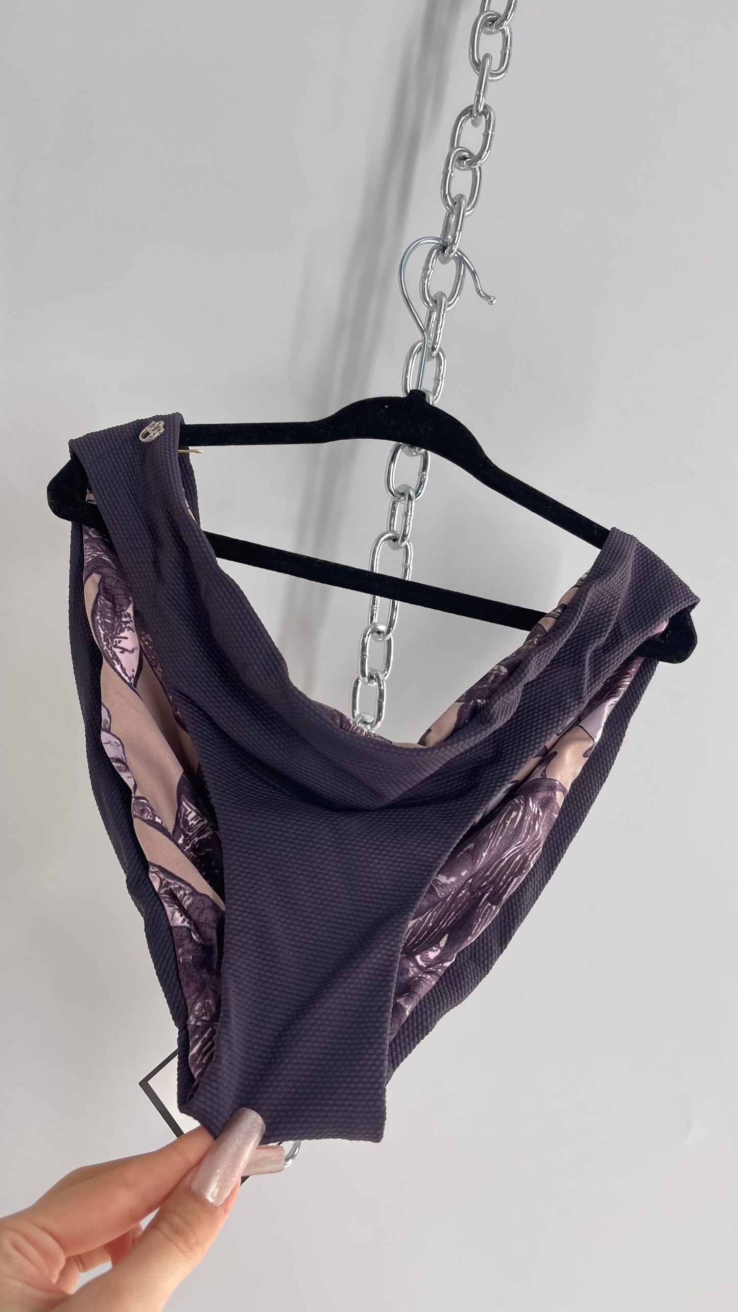 Maaji Deep Purple and Leaf Patterned Reversible Swim Bottoms NWOT (XL)