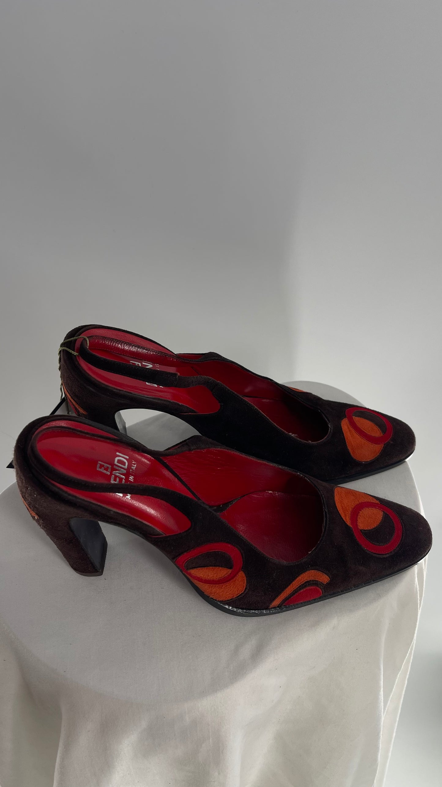 Vintage 1980s FENDI Brown Suede Leather Heel with Abstract Orange/Red Circles and Curved Heel (8)