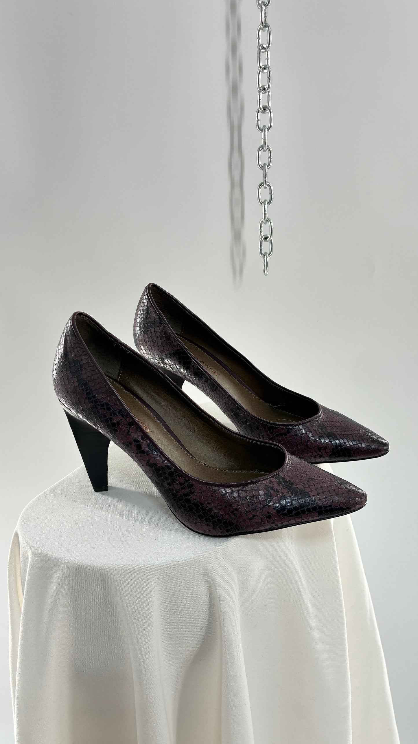 Vintage B MAKOWSKY Snake Embossed Pointed Toe Heel with Block Heel (9.5)