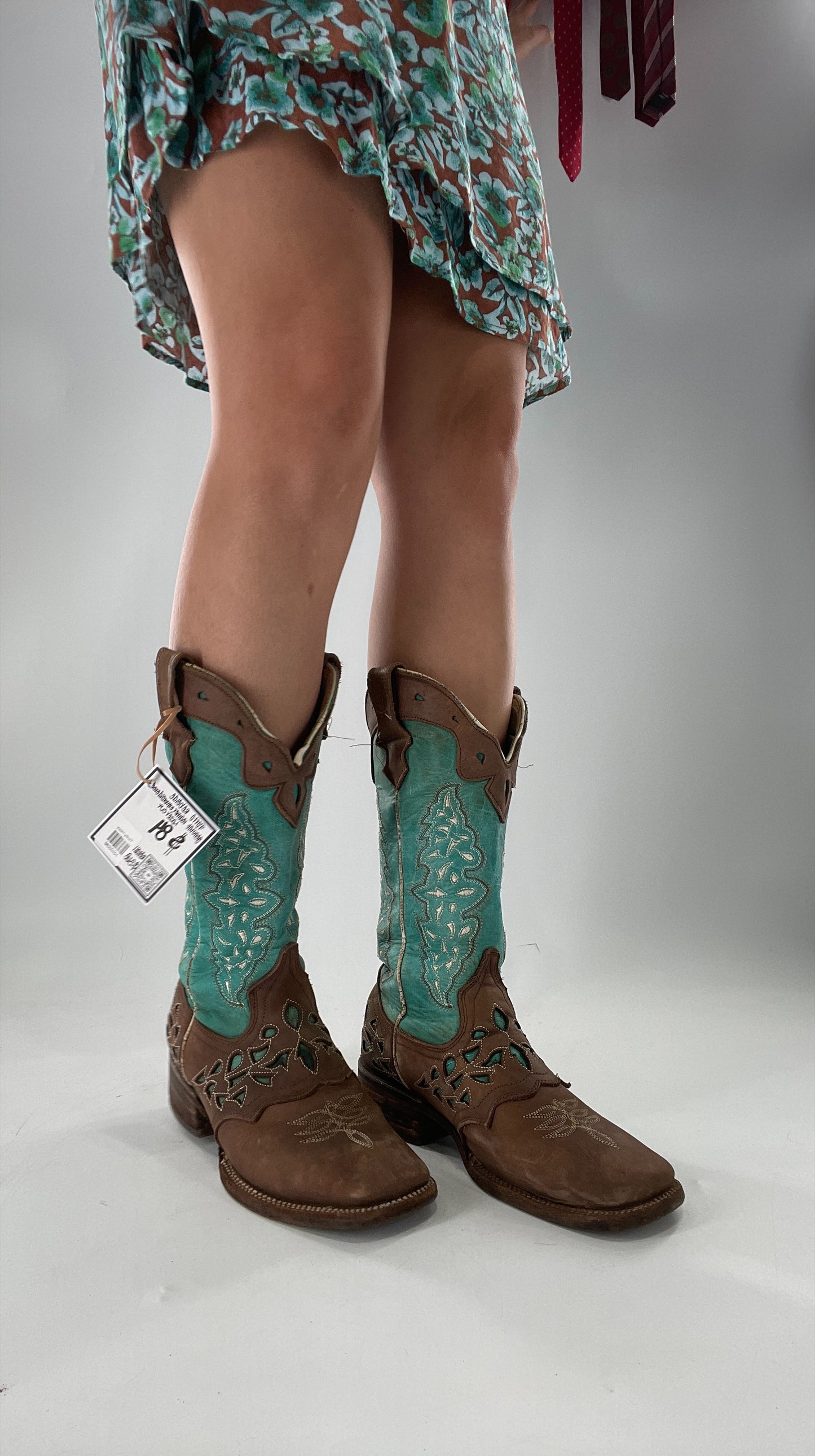 Porto Rebelde Turquoise Blue and Brown Leather Lazer Cut Embroidered Boots (6.5)