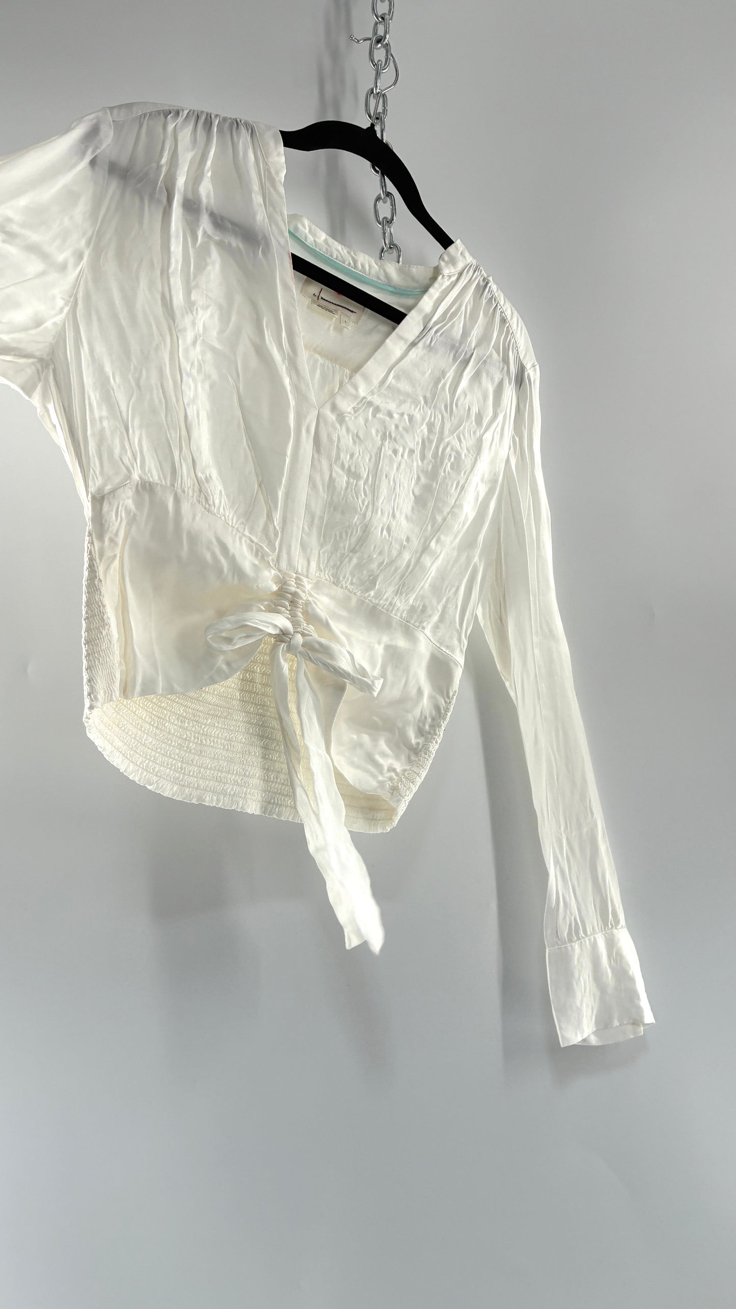 ANTHROPOLOGIE 100% Viscose White Silky Ruche Waist Blouse (Large)