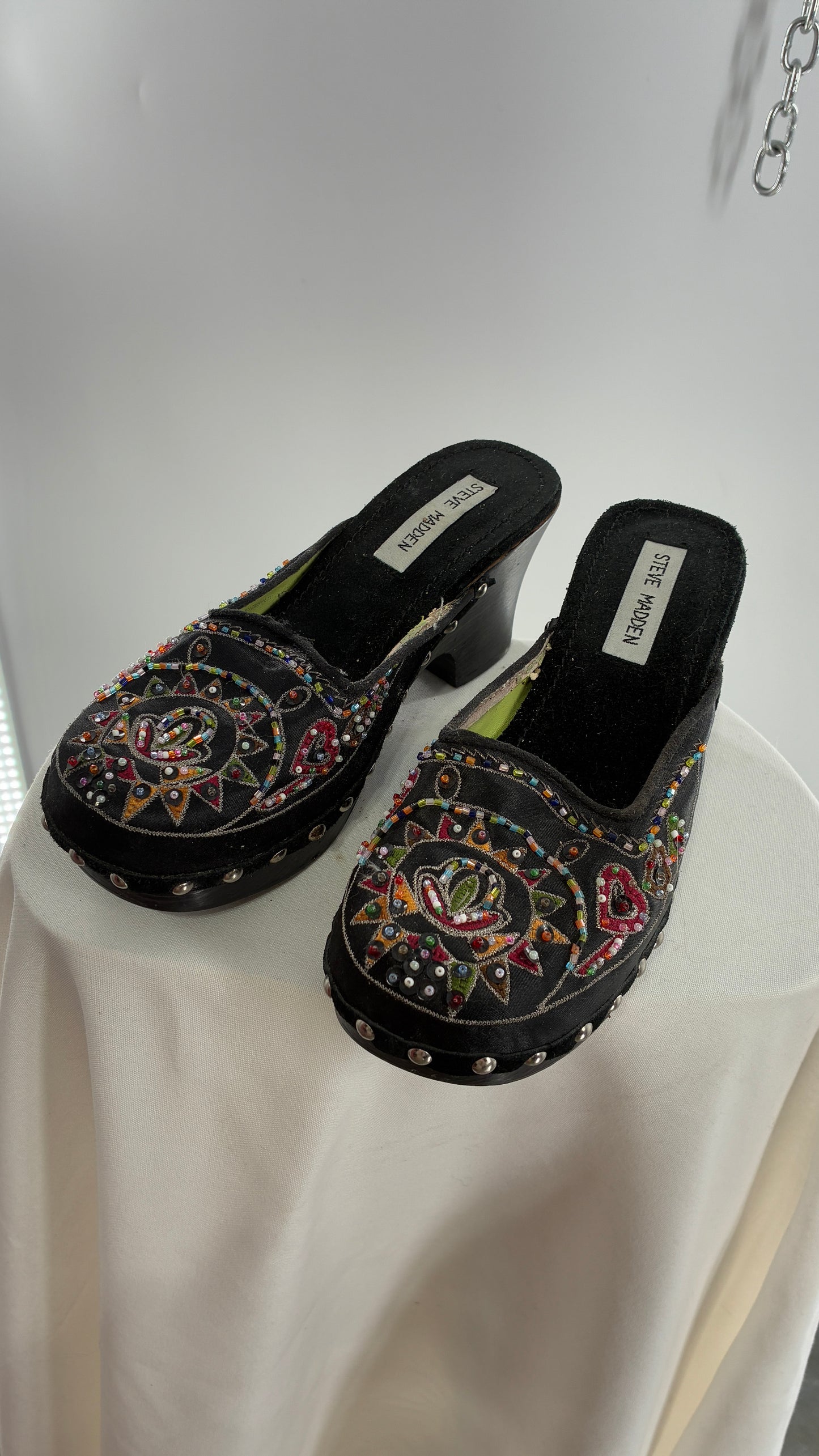 Vintage 1990s STEVE MADDEN Black Wooden Heel Clogs with Embroidered and Beaded Design (7.5)