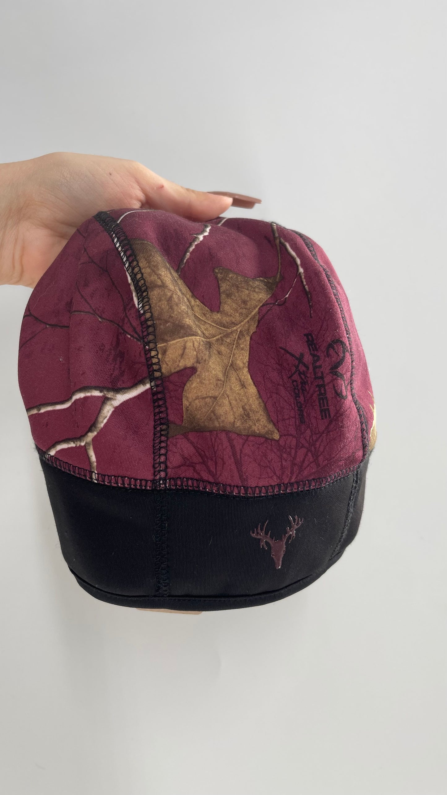 Vintage Realtree Burgundy Camo Beanie with Vented Back