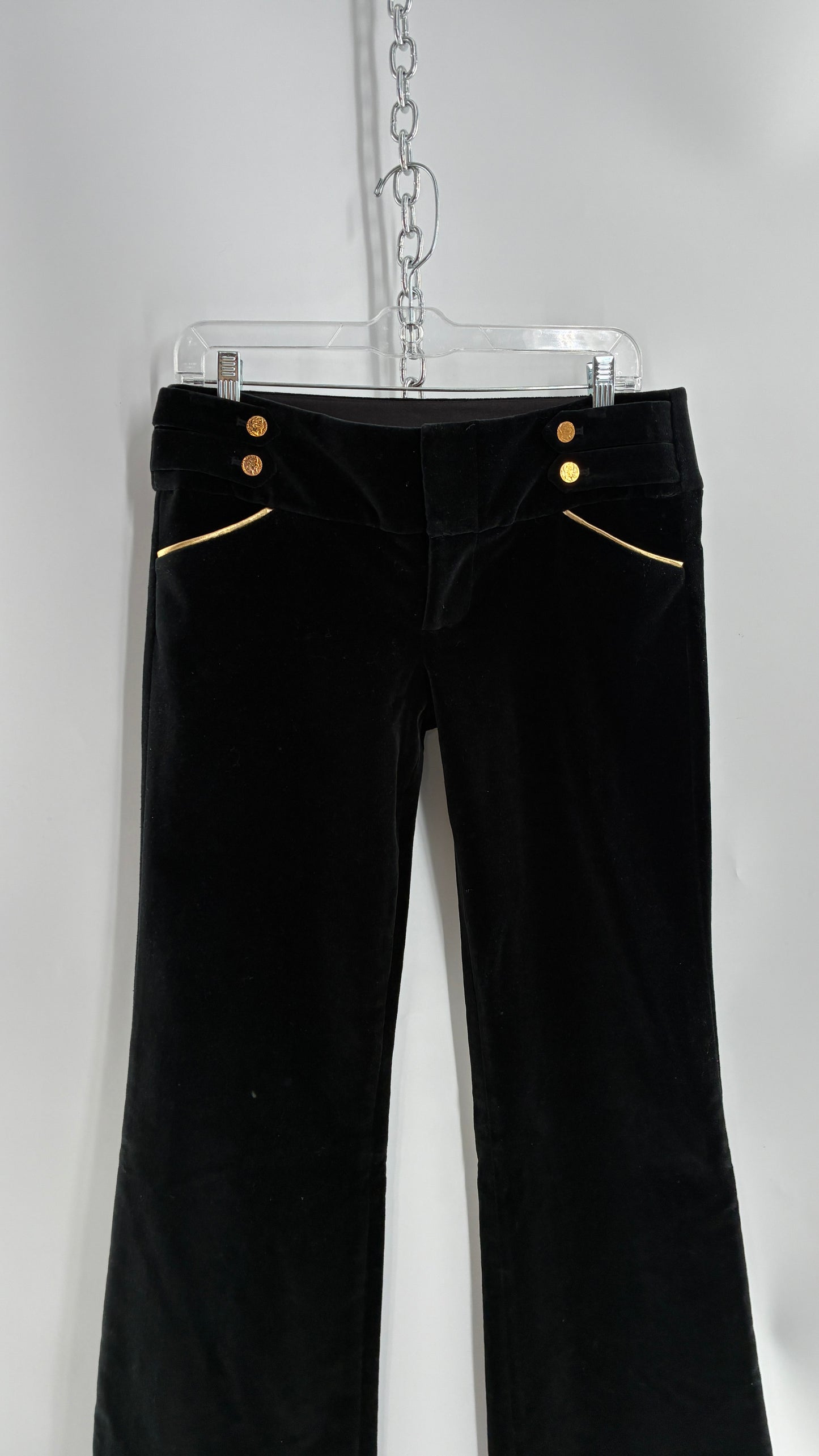 Vintage Alice + Olivia Thick Black Velour Low Rise Kickflare Pants with Thick Waistband with Gold Coin Detailing (6)