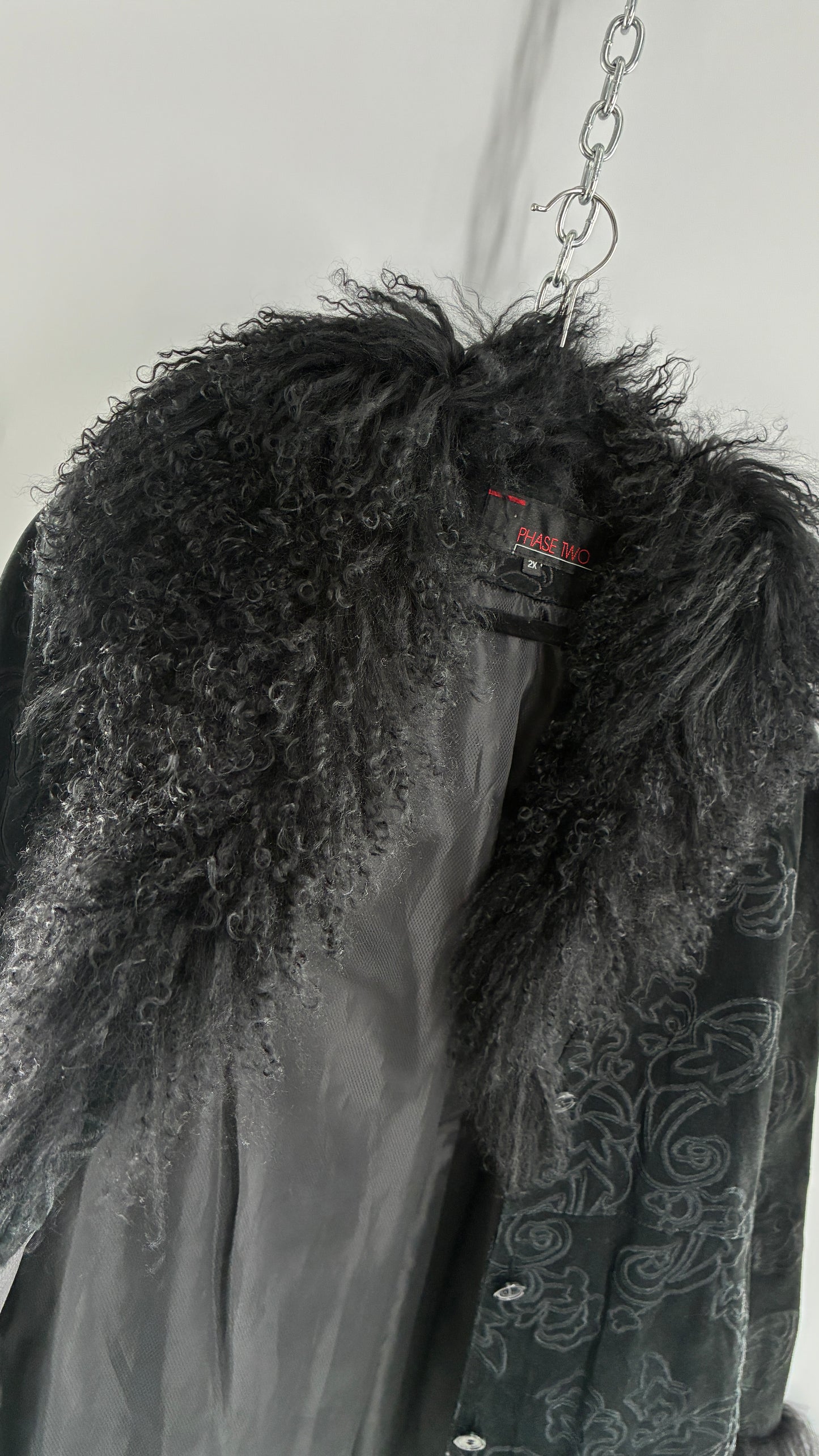 Vintage PHASE TWO Embroidered Black Genuine Suede Leather Coat with Mongolian Fur Collar and Cuffs (XXL)