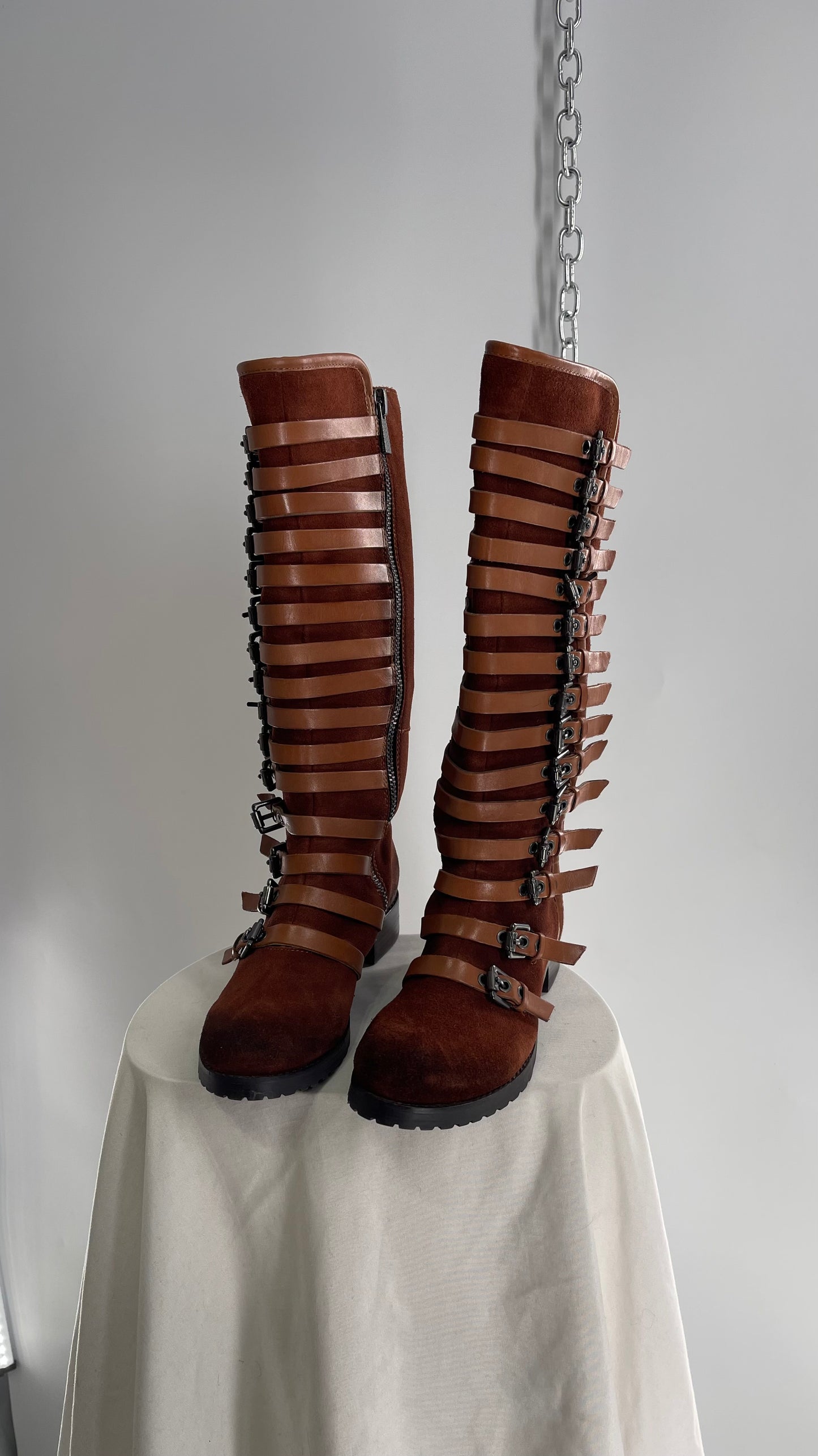 Deadstock Vintage LUXURY REBEL Suede Leather Buckle Boots (36)