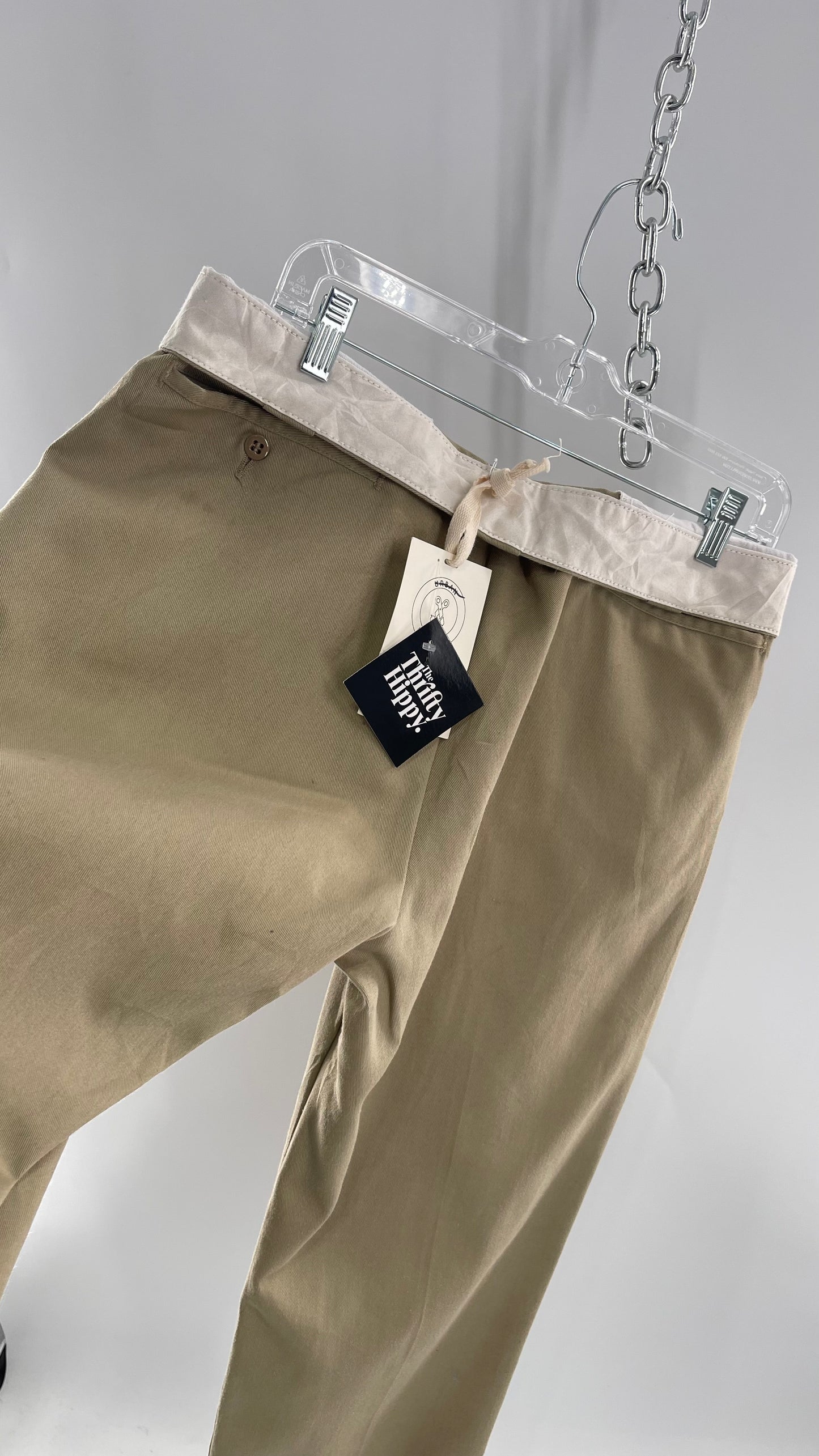 Urban Outfitters Urban Renewal Khaki Trouser (32)