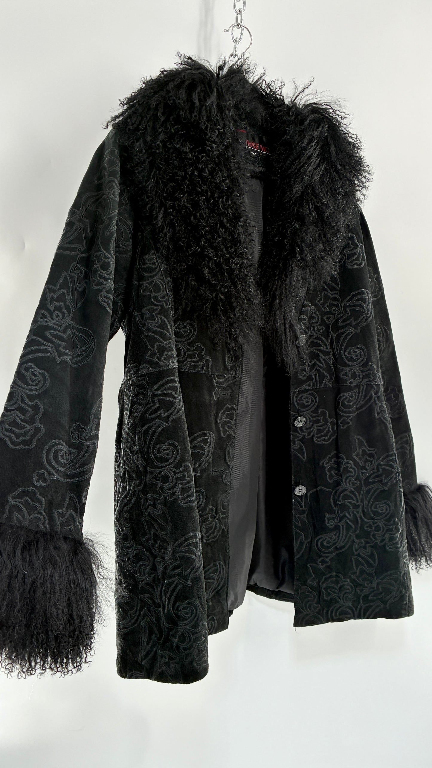 Vintage PHASE TWO Embroidered Black Genuine Suede Leather Coat with Mongolian Fur Collar and Cuffs (XXL)