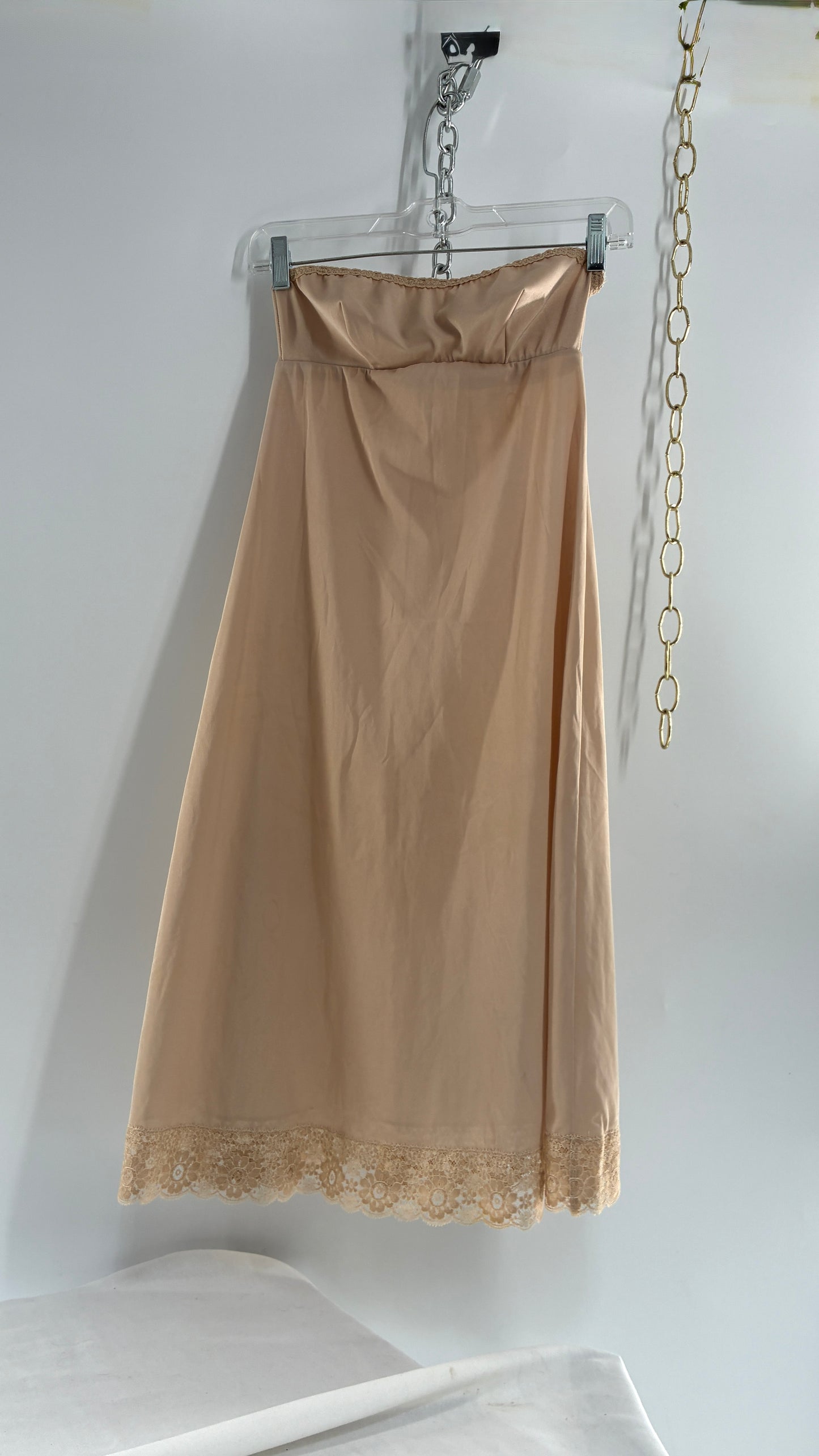 Vintage FORMFIT ROGERS Nude Slip Dress with Lace Trim (9/10)