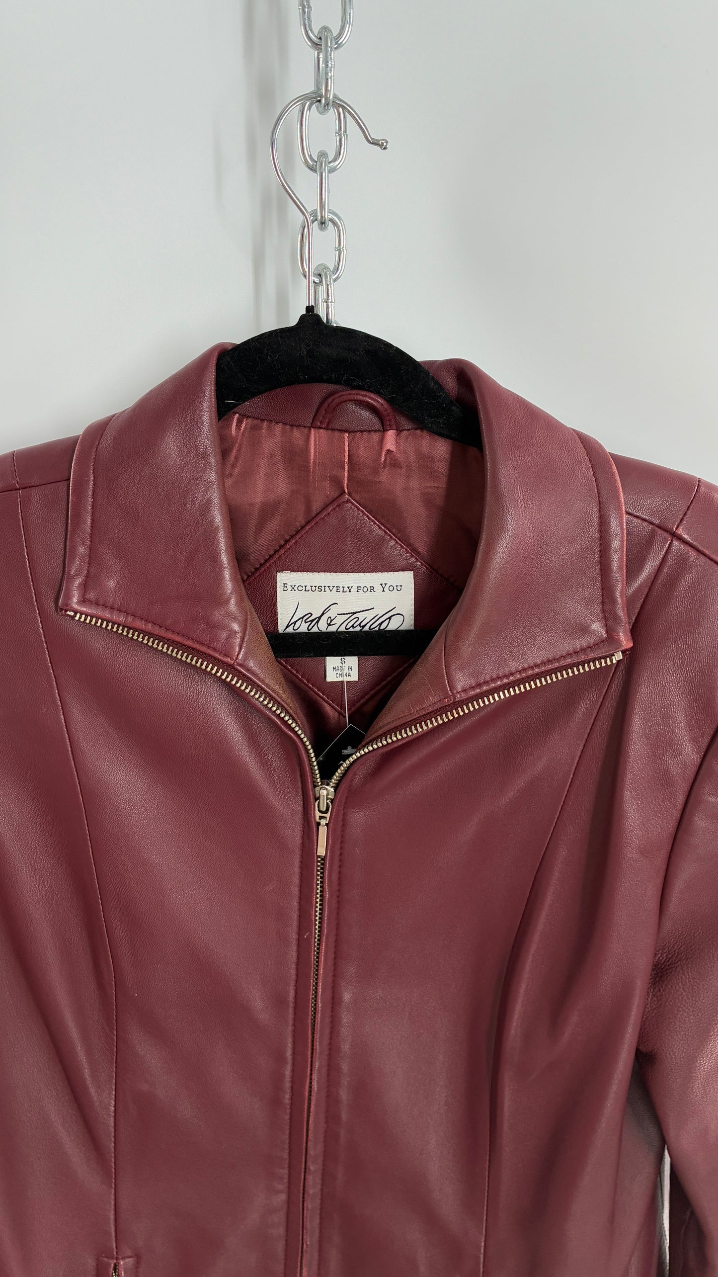 Vintage Lord & Taylor Burgundy Maroon Leather Zip Up Jacket (Small)