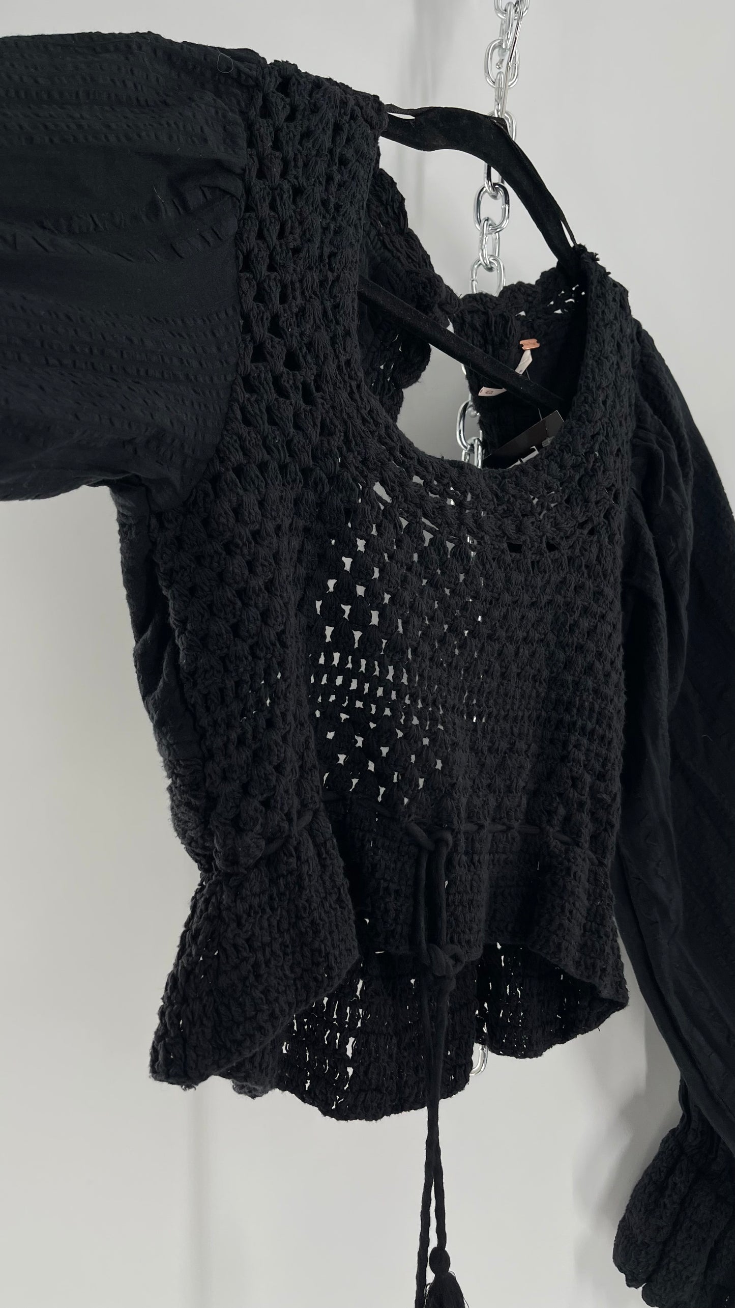 Free People Black ‘Megan’ Woven Macrame Crochet Cropped Blouse with Balloon Sleeves and Flared Cuffs (XS)