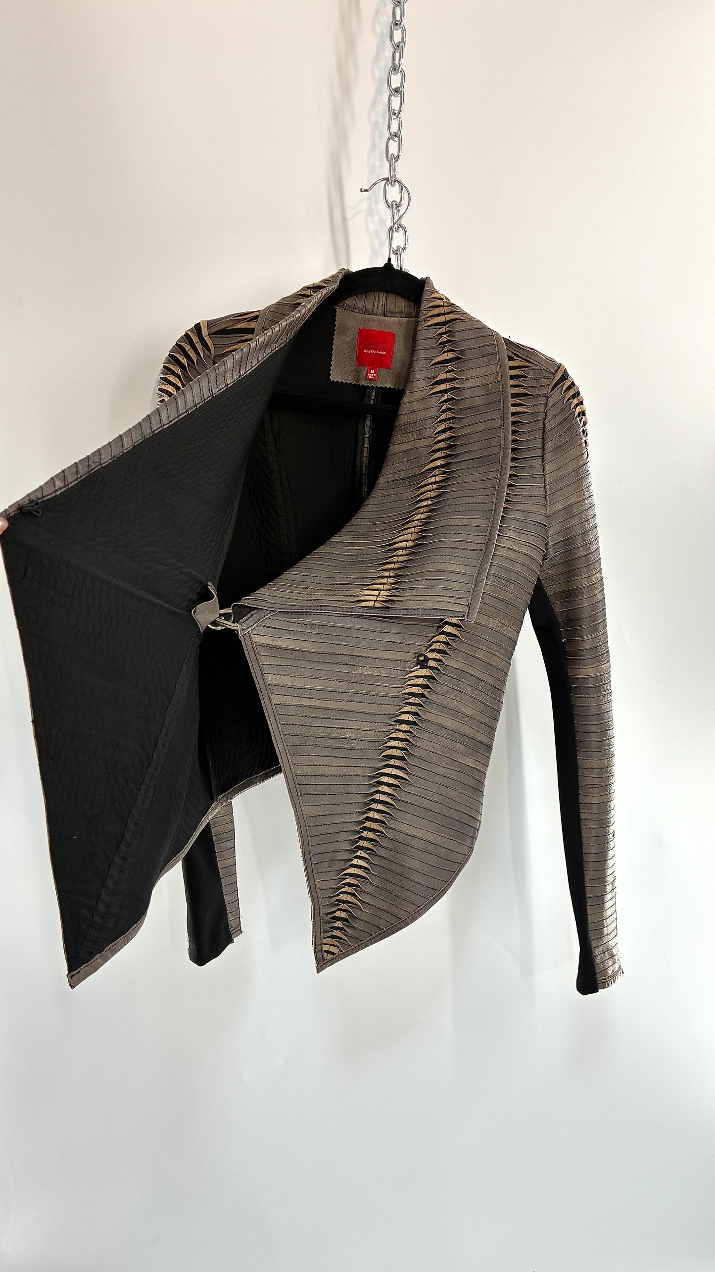 RARE Vintage RED Sak’s Fifth Avenue Genuine Leather Paneled Zip Cuff Jacket (Medium)