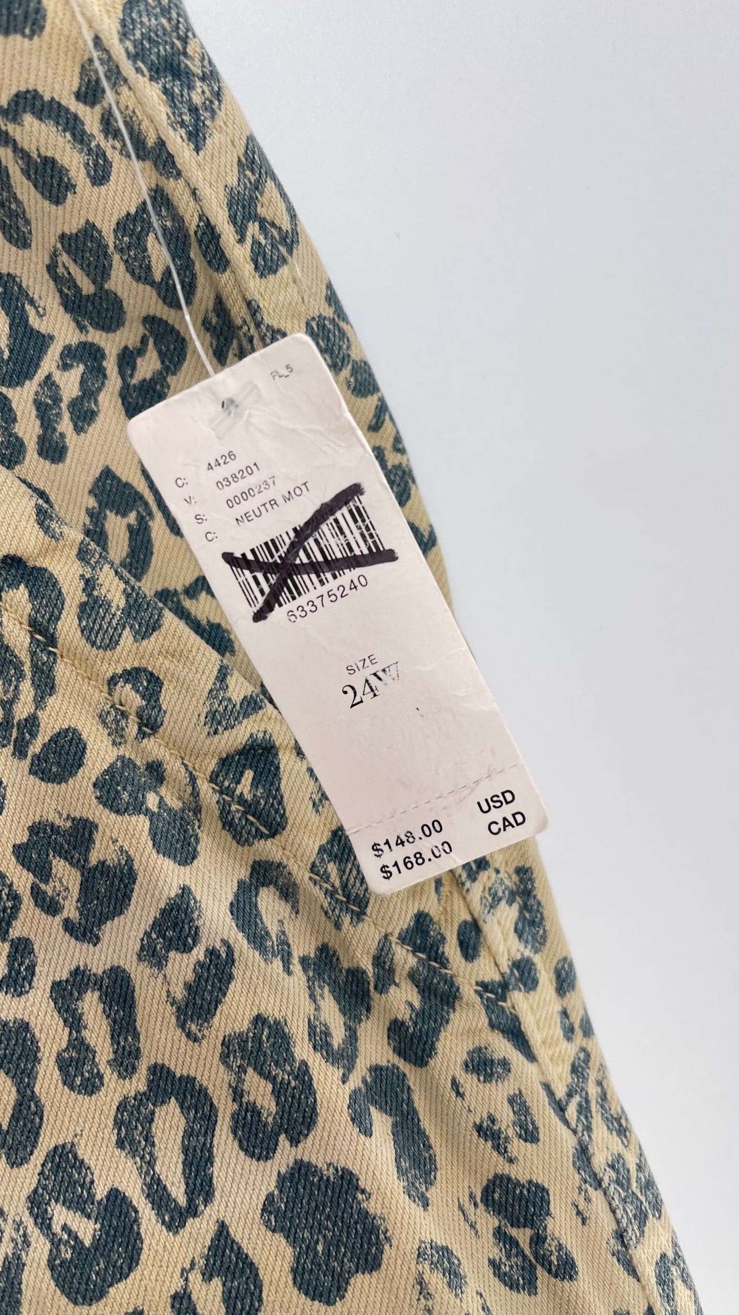 Pilcro Anthropologie Beige Blue Faded Leopard Carpenter Pant with Tags (24W)