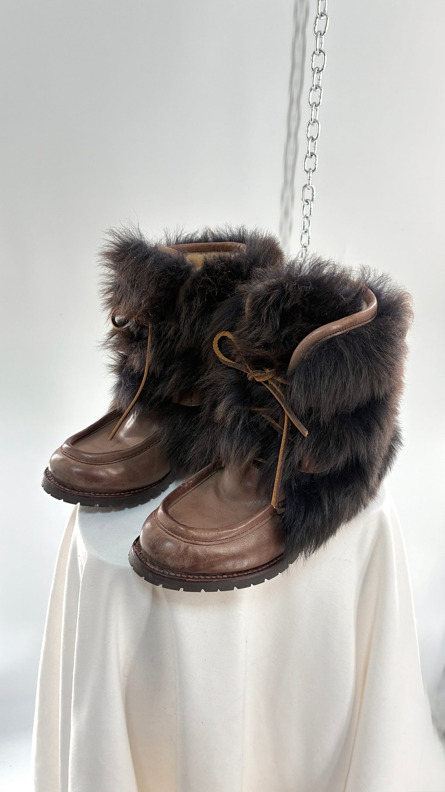 Vintage AERIN Apres Ski Brown Leather Boots with Genuine Fur and Shearling Lining (7)