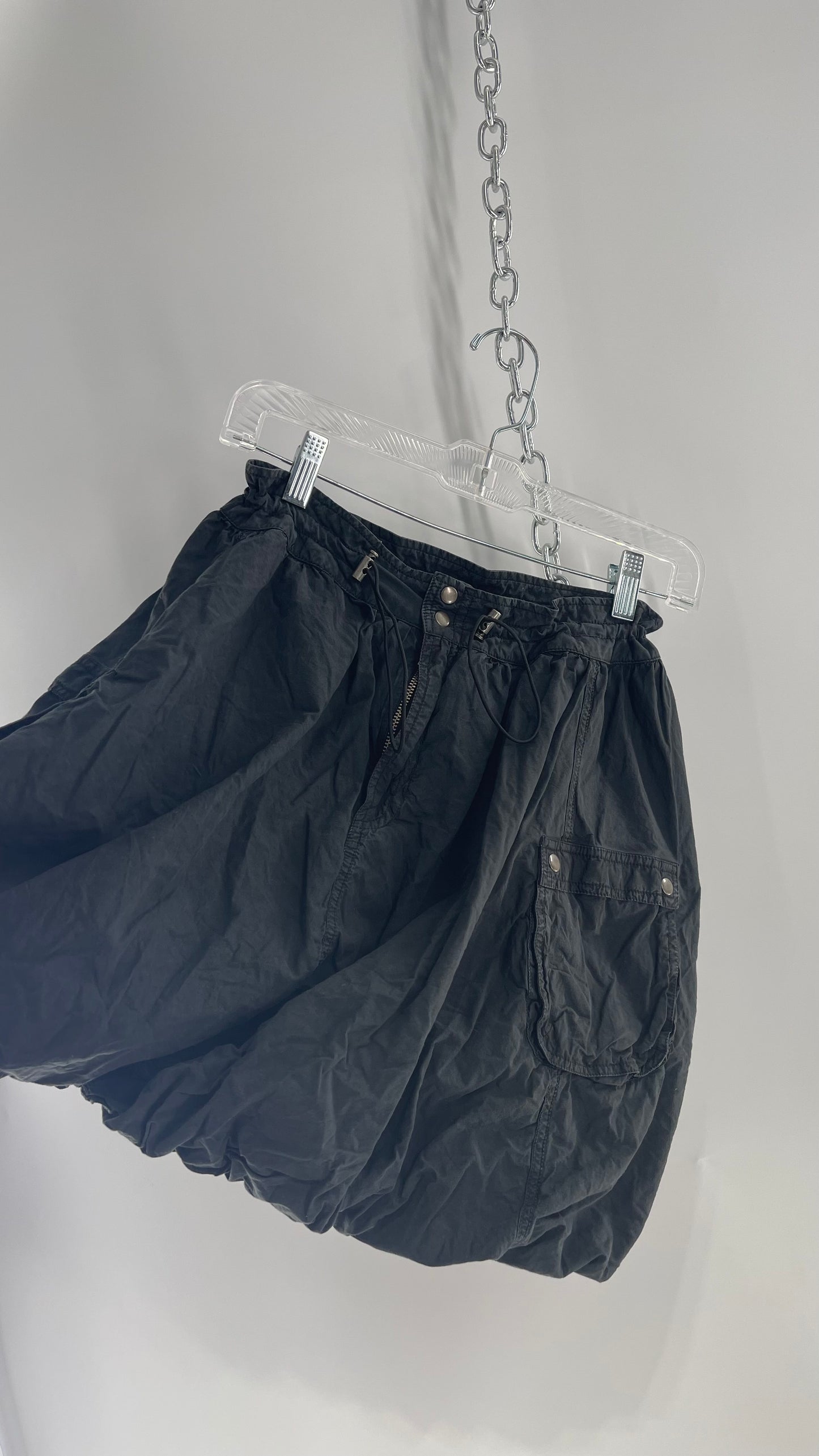 Pilcro Anthropologie Black Cargo Skirt with Drawstring Waist and Bubble Hem (4)