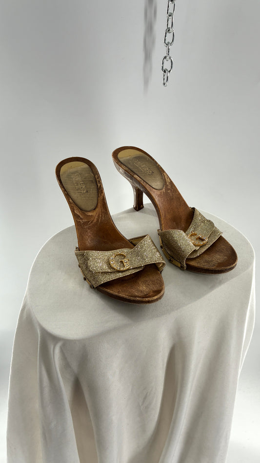 Vintage GUESS Kitten Heels with Gold Glitter Strap and Metal “G” Emblem (7)