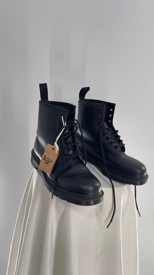 Dr.Martens Monochromatic Black Patent Leather Boots (9Mens 10Ladies)