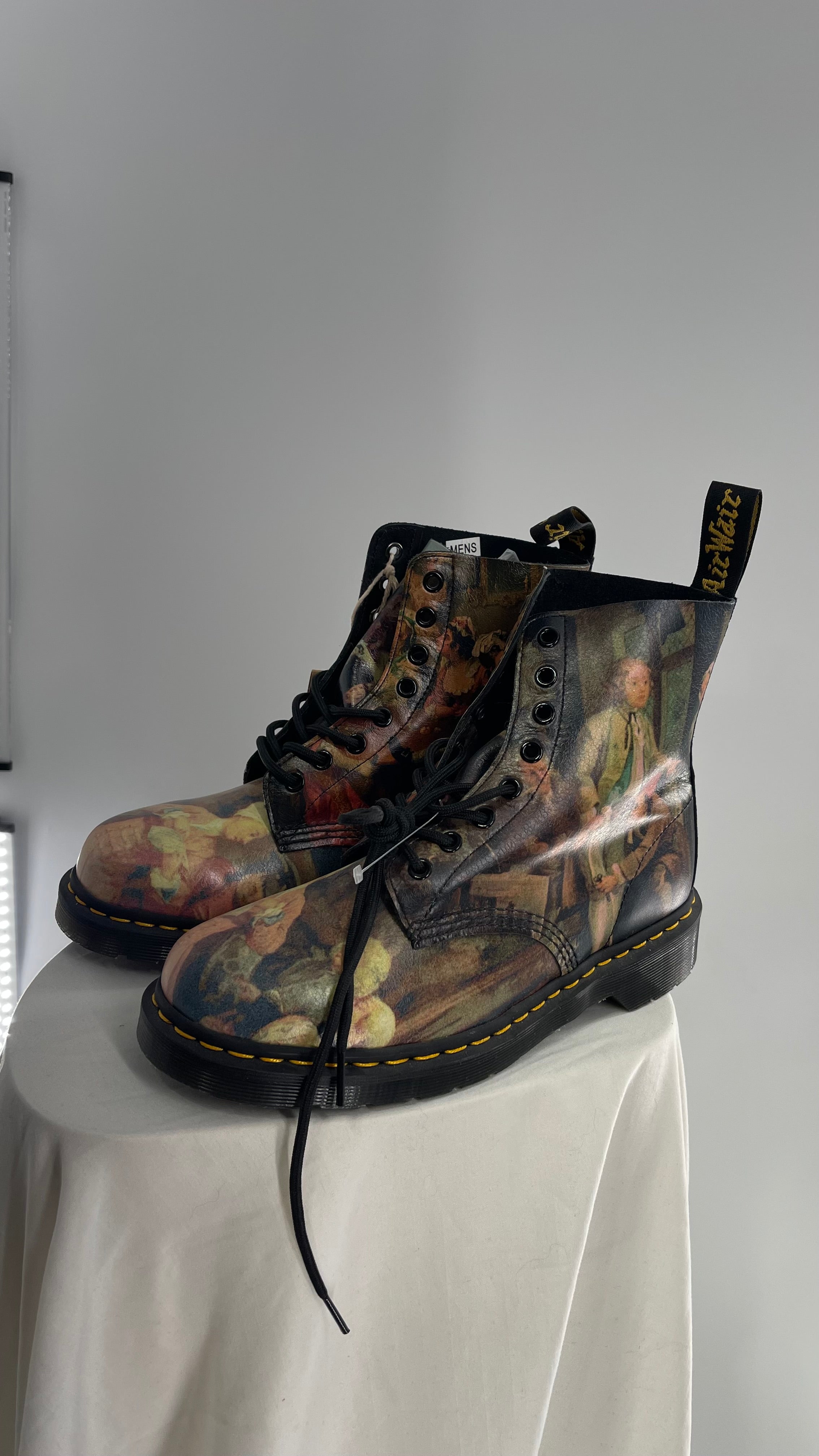 Dr martens hogarth online