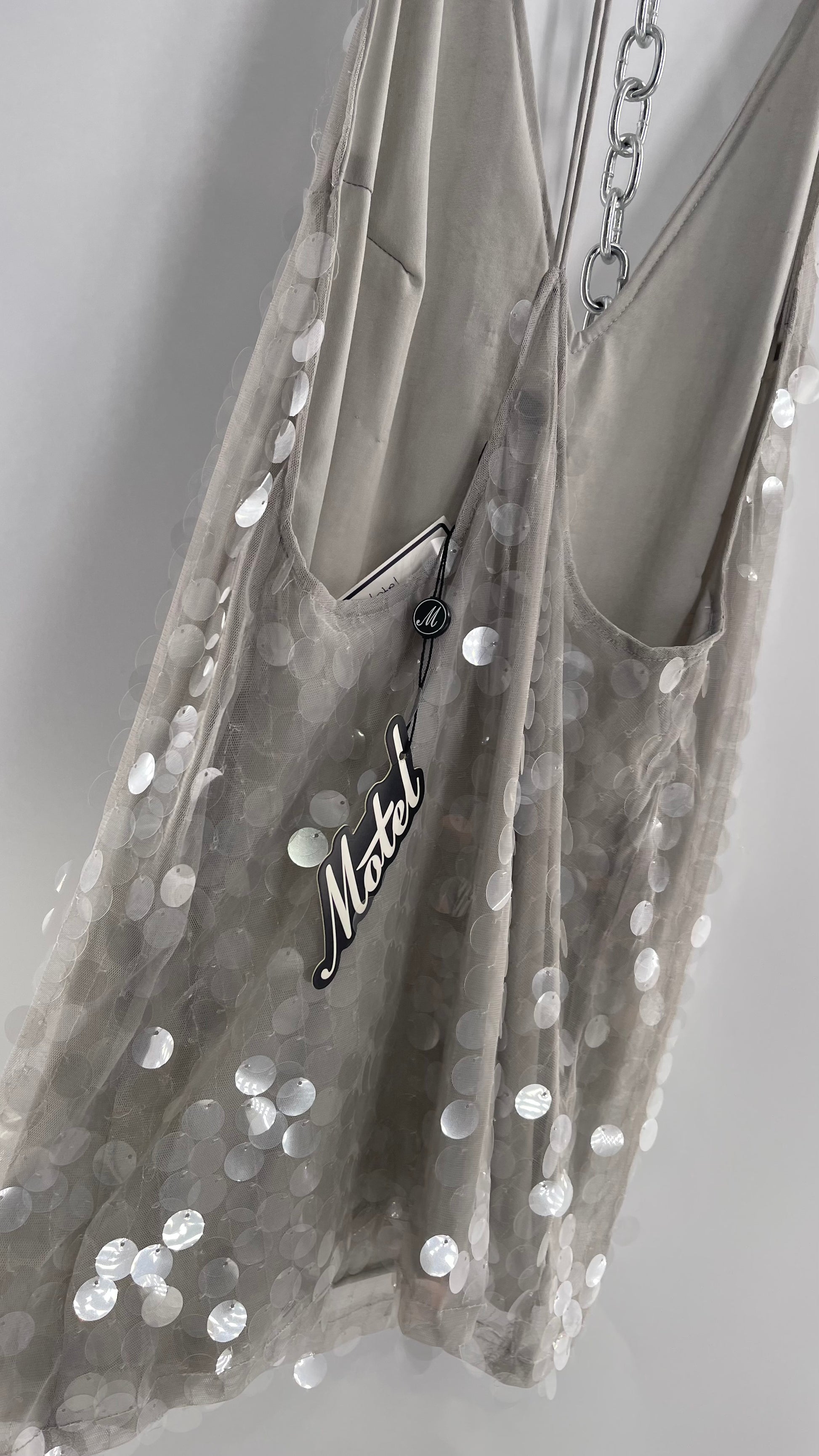 MOTEL ROCKS Chunky Silver Sequin Slinky Mini Dress with Tags Attached – The Thrifty Hippy MOTEL ROCKS Chunky Silver Sequin Slinky Mini Dress with Tags Attached – The Thrifty Hippy