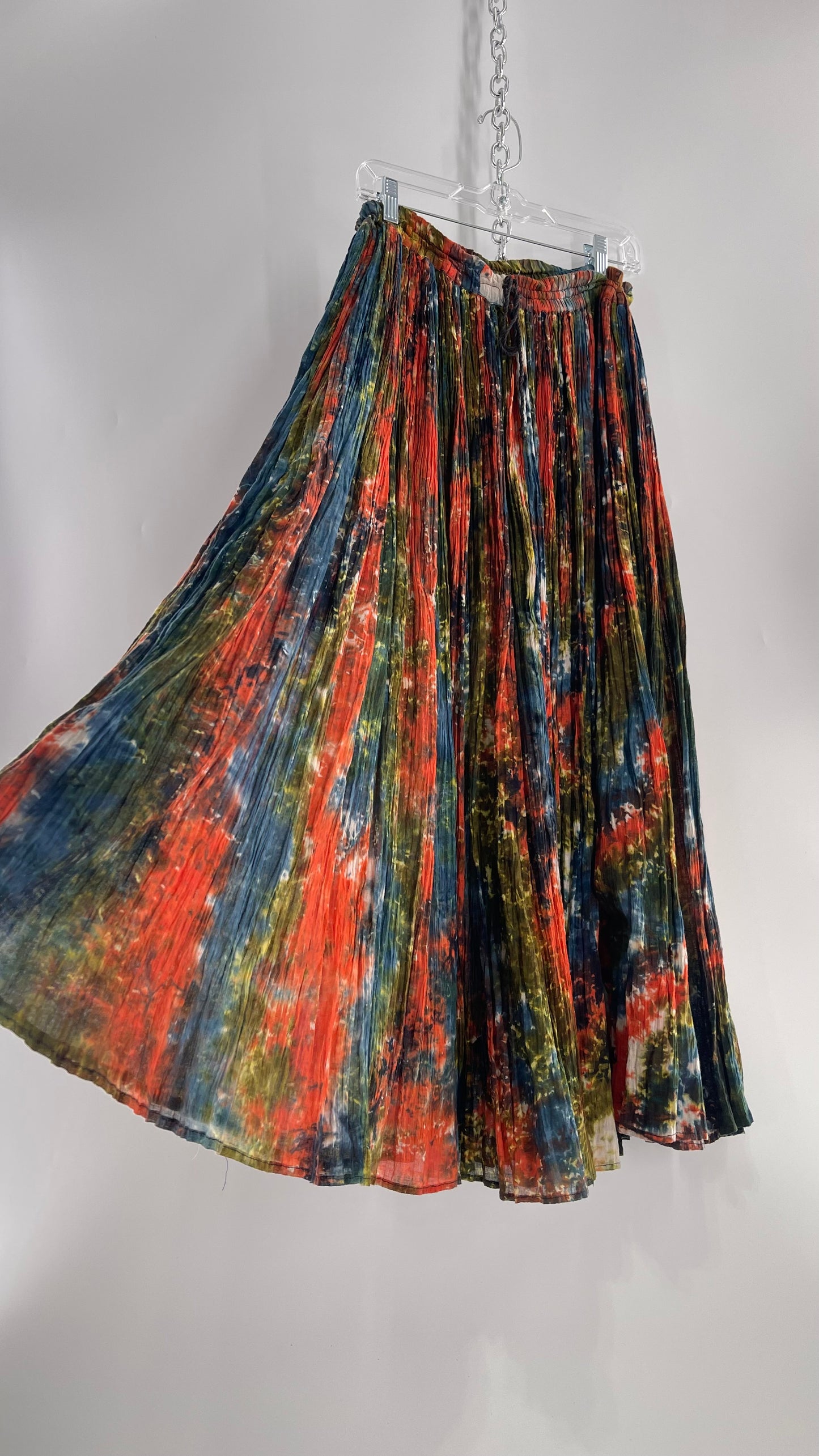 Vintage 1970s Bohemian Tie Dye Voluminous Pleated 100% Cotton Skirt (One Size)