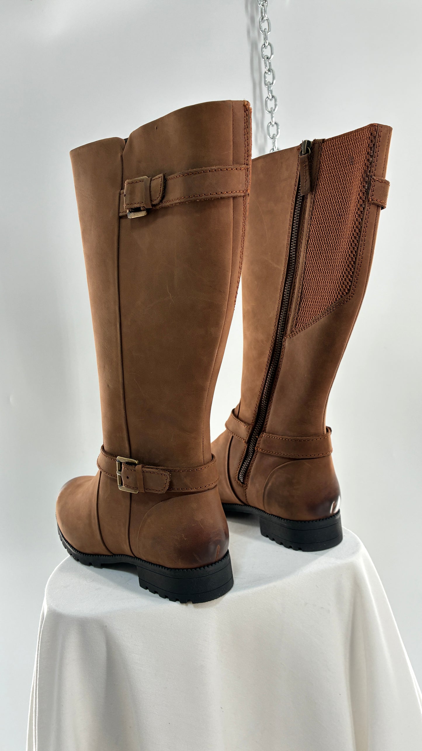 Deadstock Vintage HOTTER Belle Genuine Thick Leather Waxed Boots with Polished Toe Box and Heel (9)