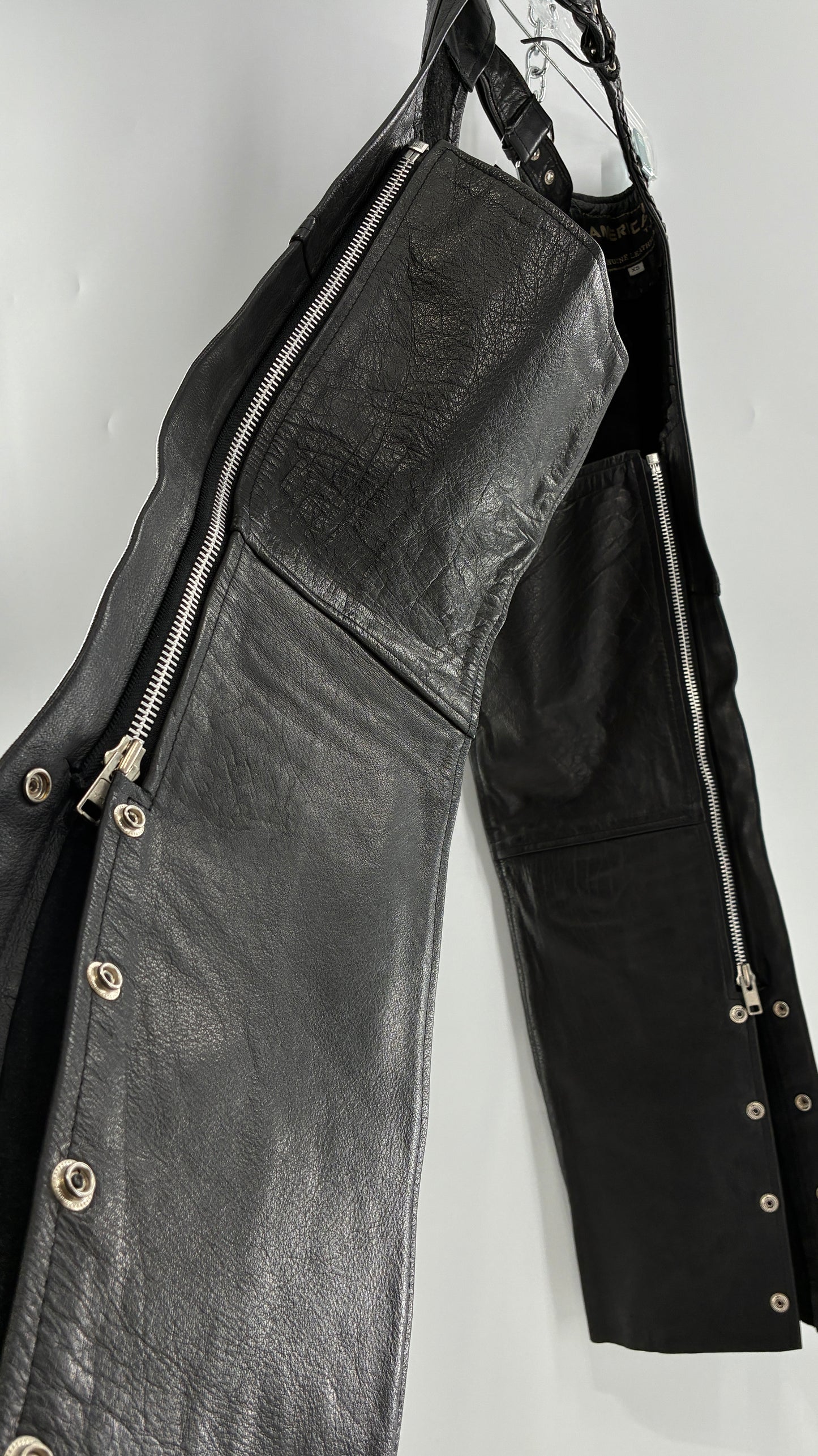Vintage AMERICAN LEATHER Black Motorcycle Chaps/Pants with Mini Pocket, and Side Zipper Detailing (XS)