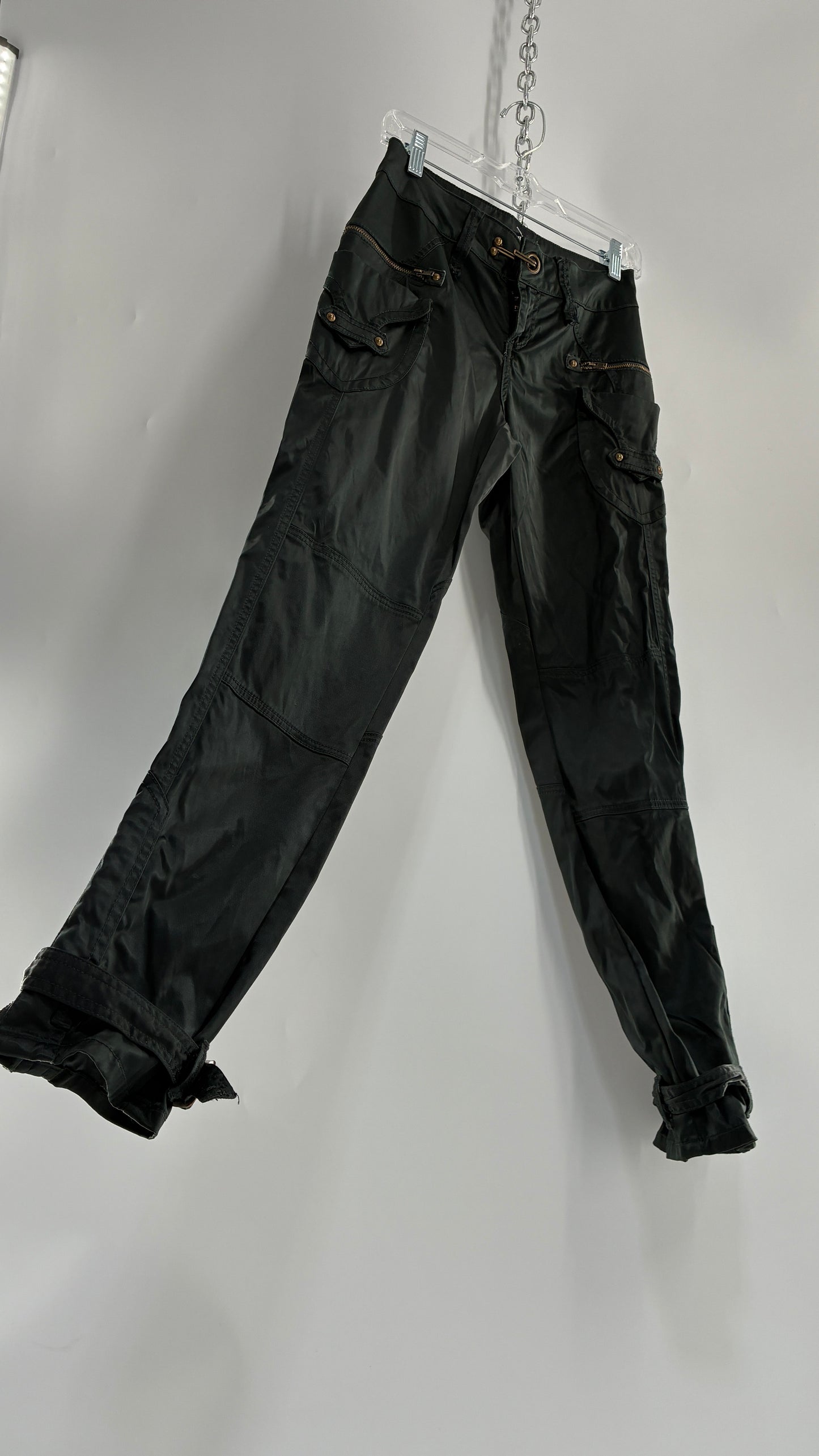 Vintage SUPERSTAR Shiny Low Rise Black Cargos with Heavy Brass Hardware, Zippers and Closure (36)