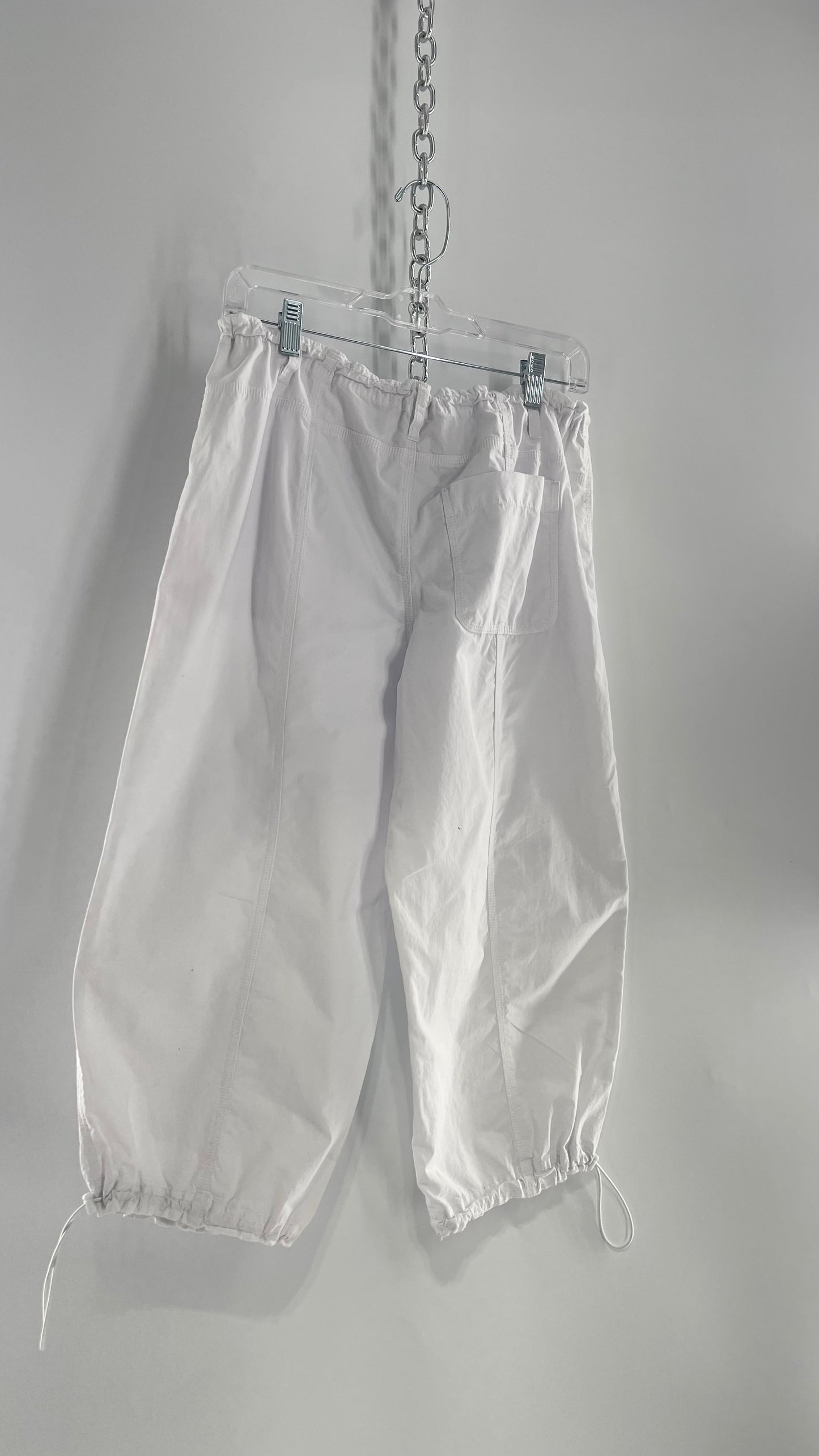 Urban Outfitters White Cropped Cargo Capri with Drawstring Waist and Single Back Pocket (S)